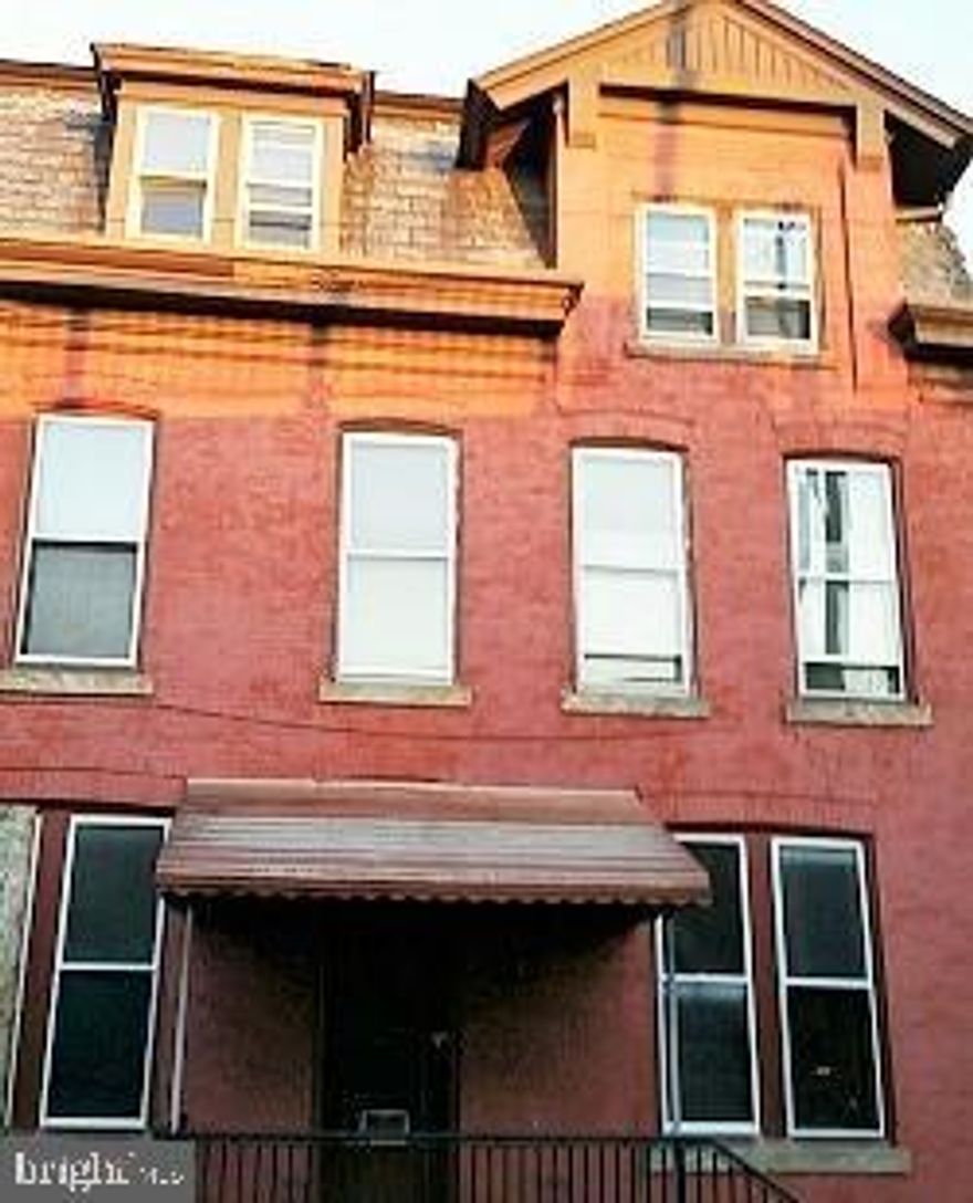 Here's your chance!  This 3 unit building is the perfect addition to your portfolio or an excellent place to start!  Large and in charge, there is great potential here.  Property being sold as is, no SDS, corporate addendums apply.  Buyer is responsible for any municipal inspections/repairs as required.  Call today and schedule your personal tour.