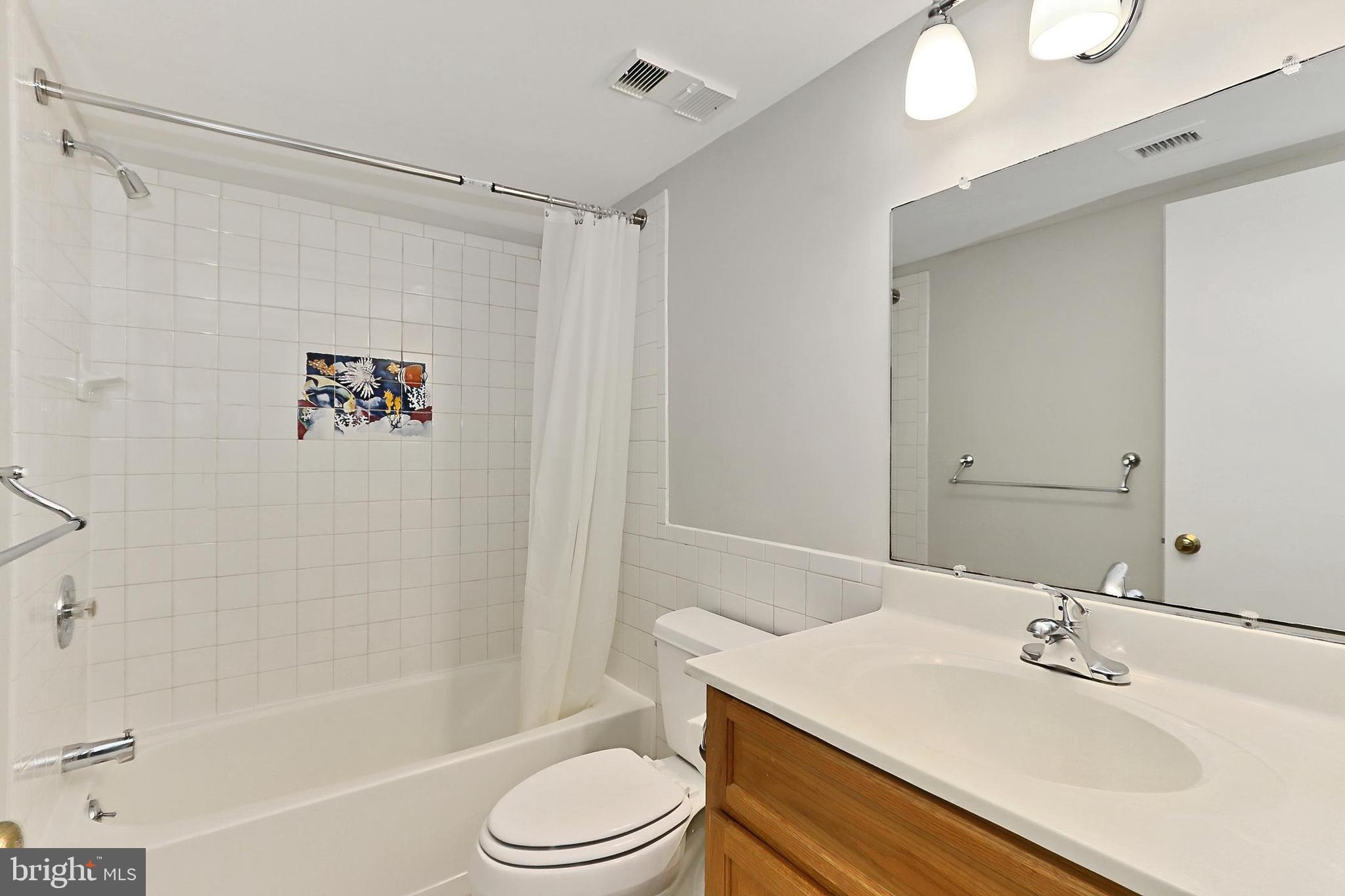 BURKE COVE - Residential