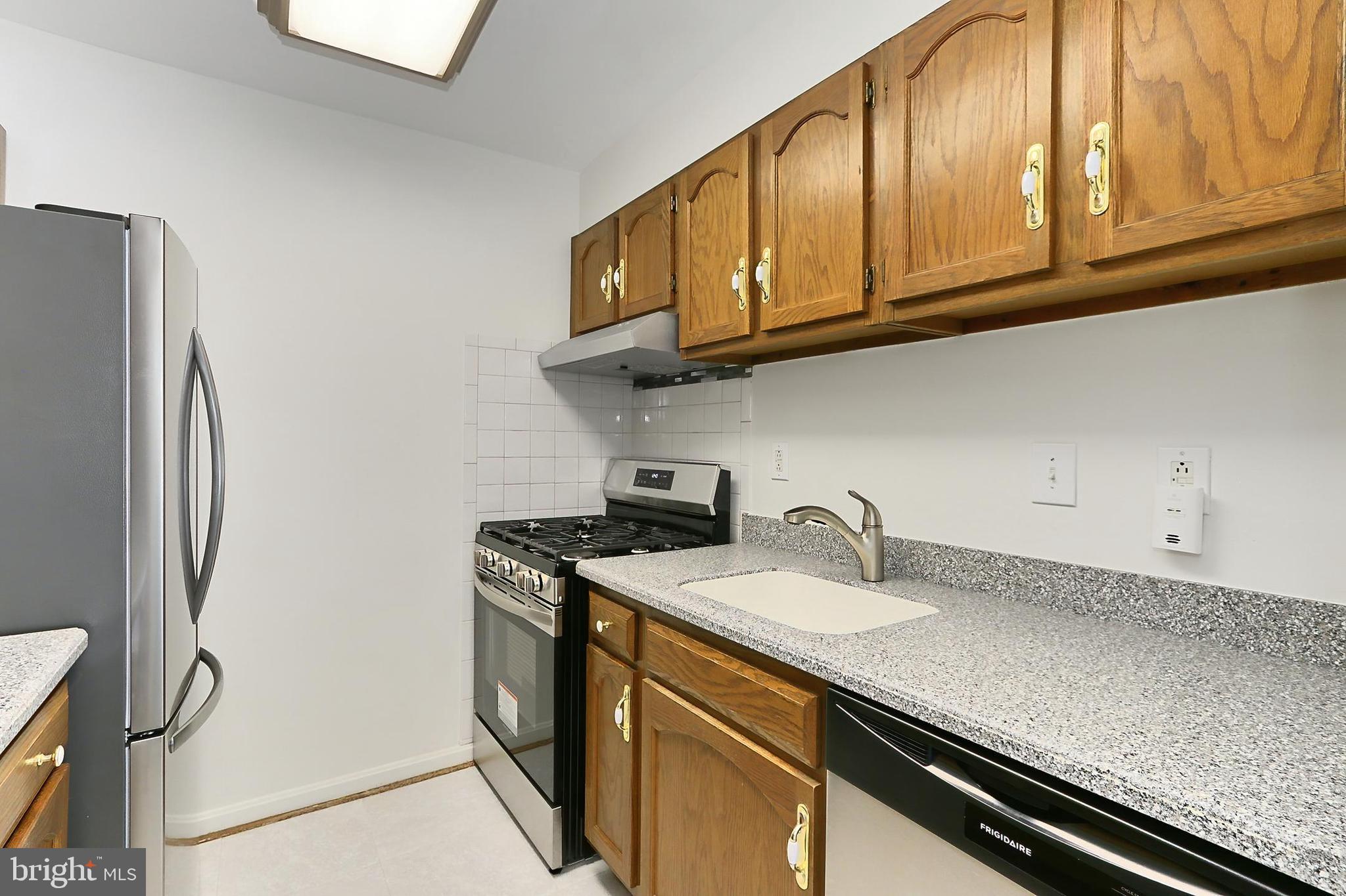 BURKE COVE - Residential