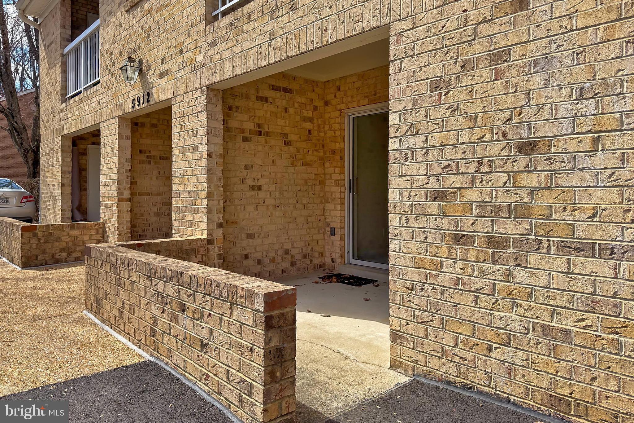 BURKE COVE - Residential