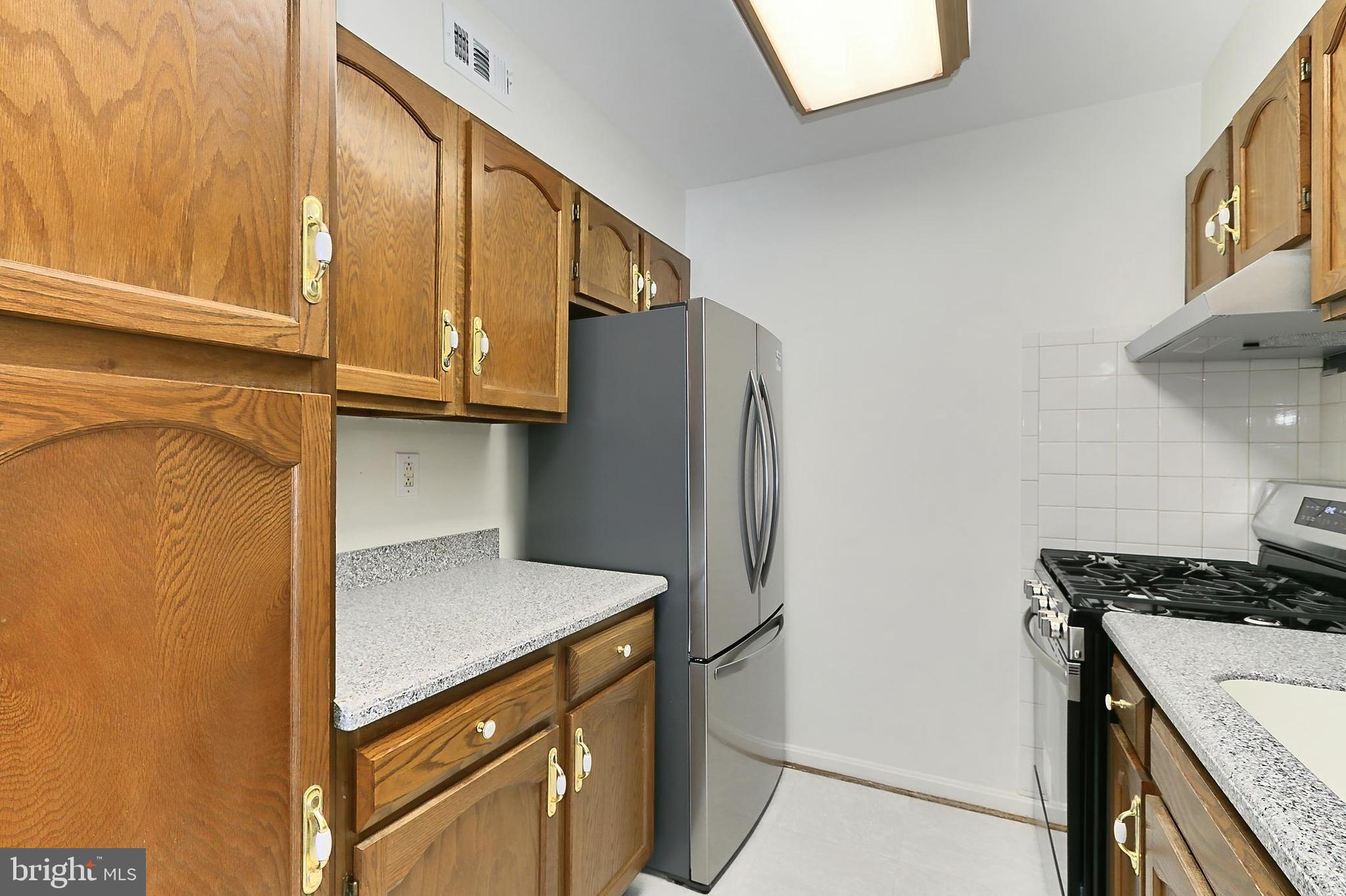 BURKE COVE - Residential