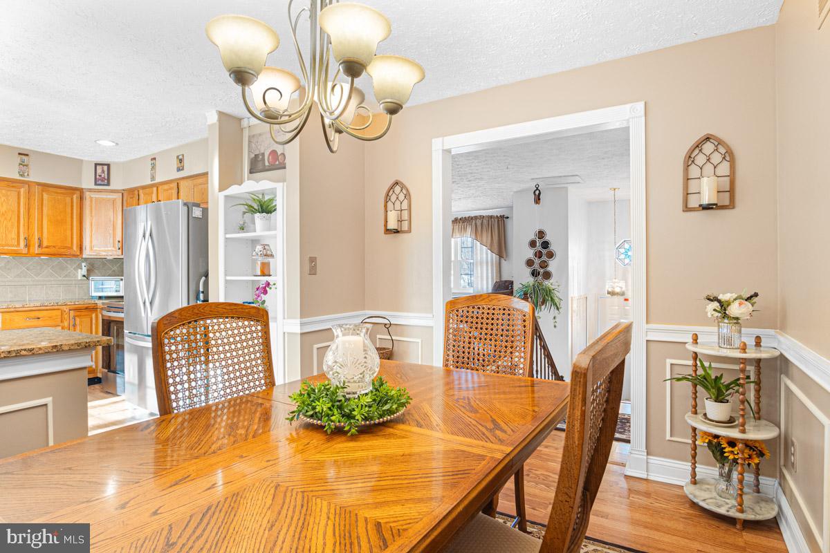 TREVOR WOODS - Residential