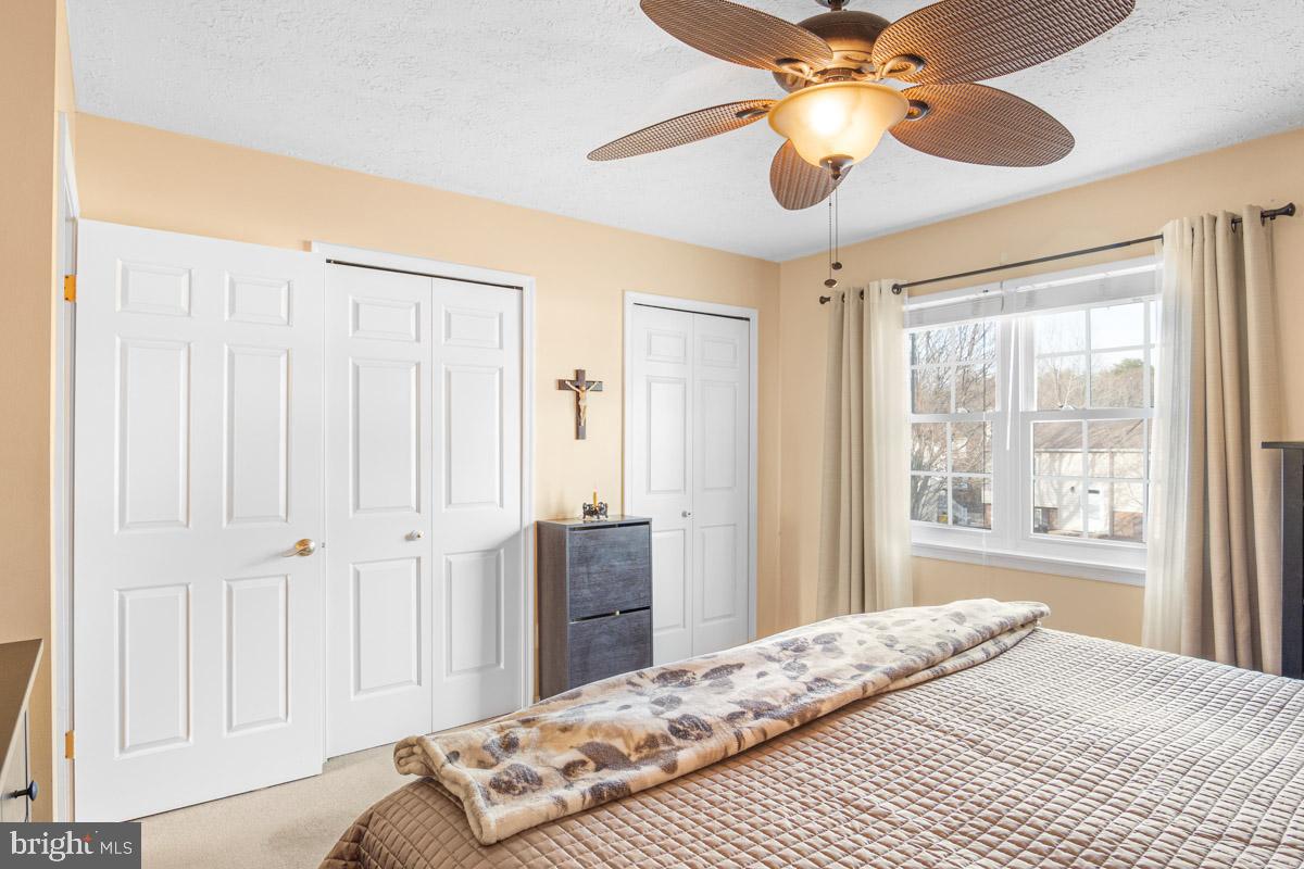 TREVOR WOODS - Residential