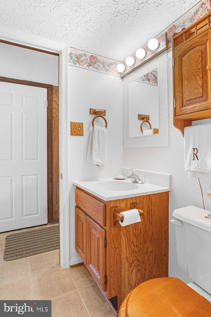 TREVOR WOODS - Residential