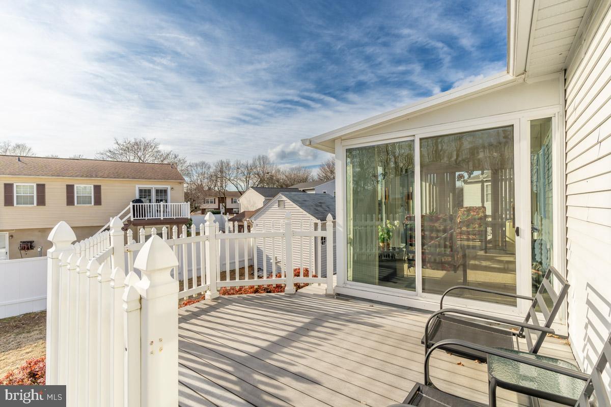 TREVOR WOODS - Residential