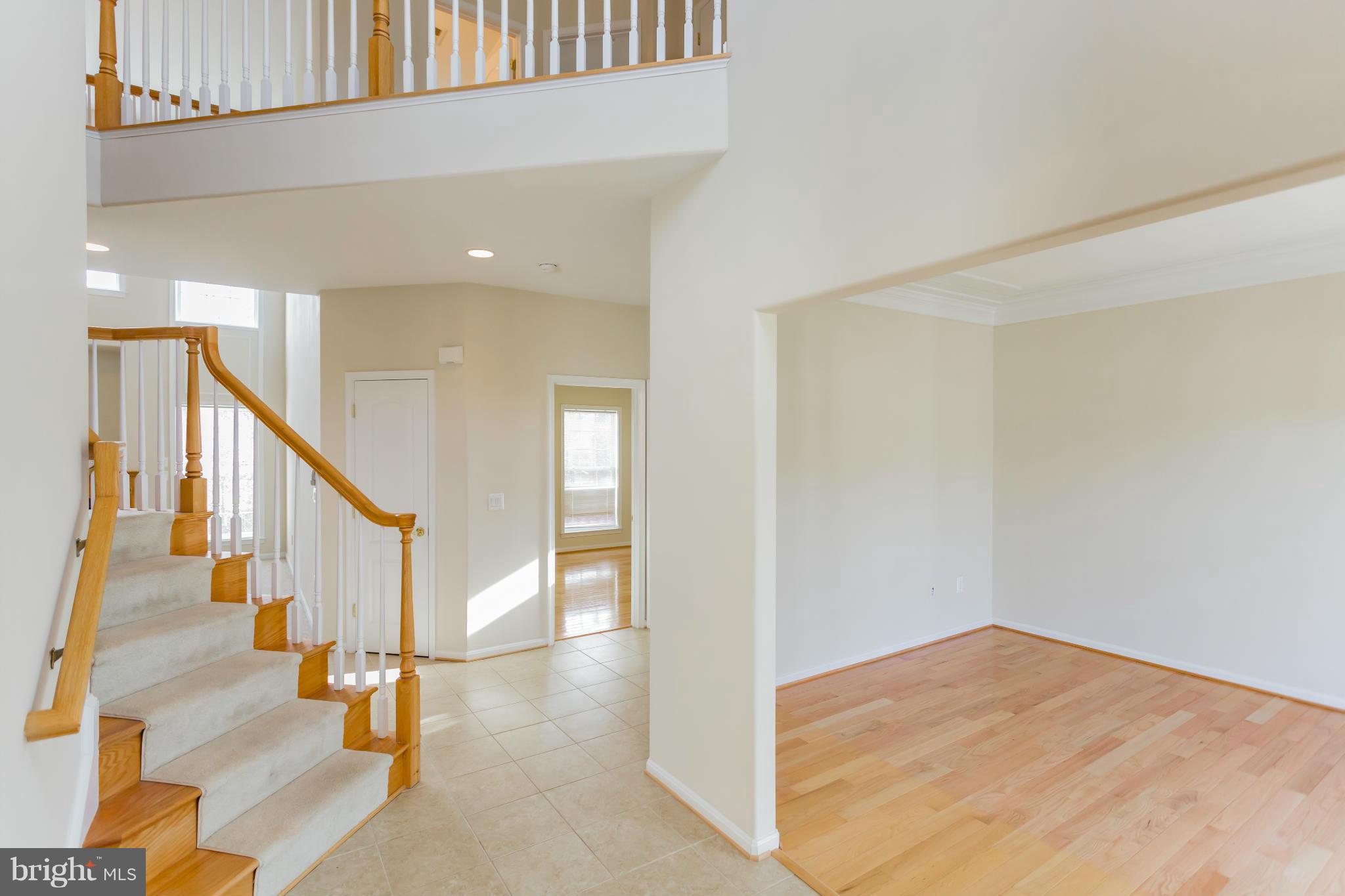 REDWOOD LAKES - Residential