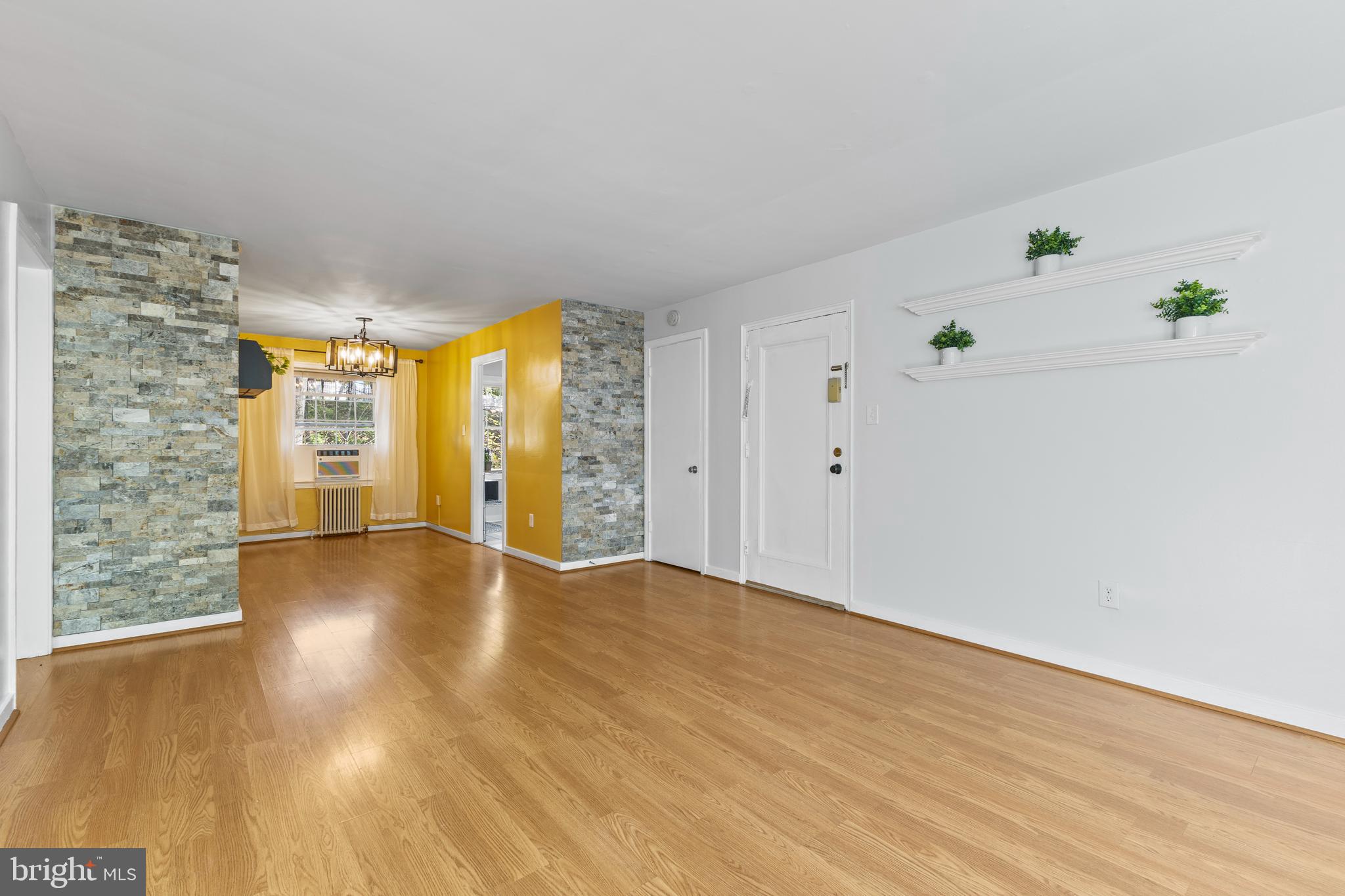 5003 10TH STREET S 5