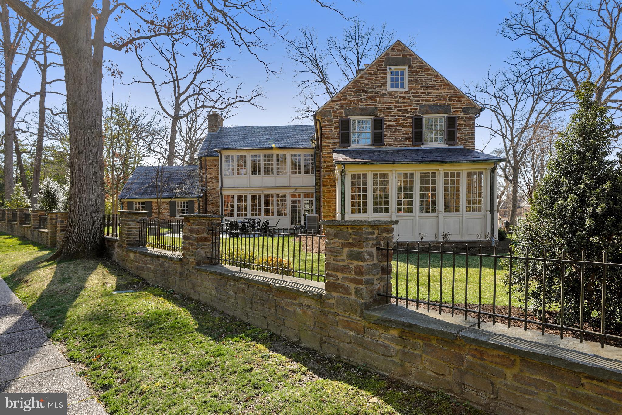 GUILFORD - Residential