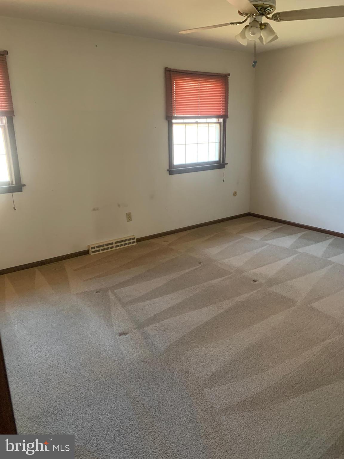 RAMBLEWOOD WS - Residential