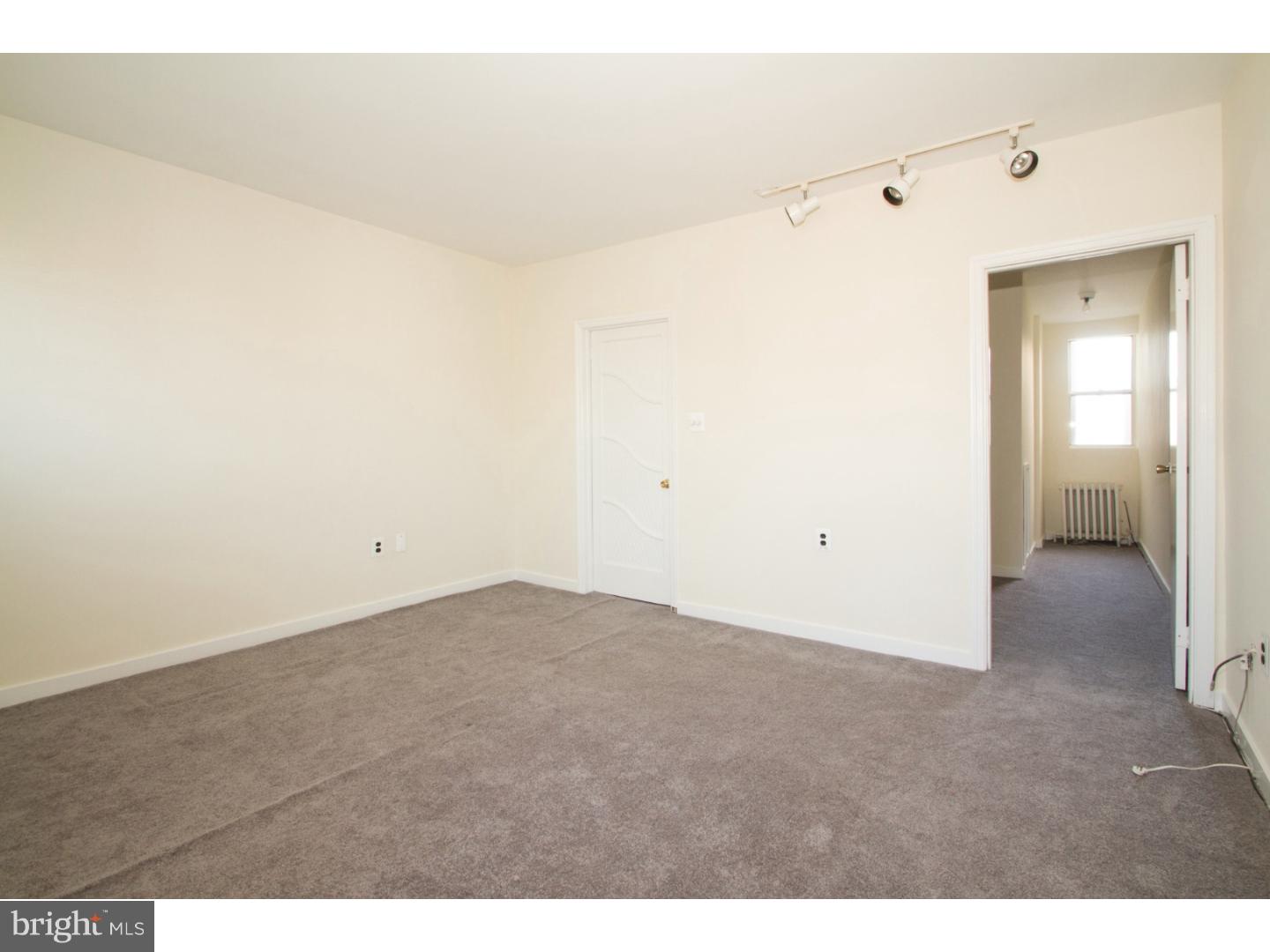 PASSYUNK SQUARE - Residential