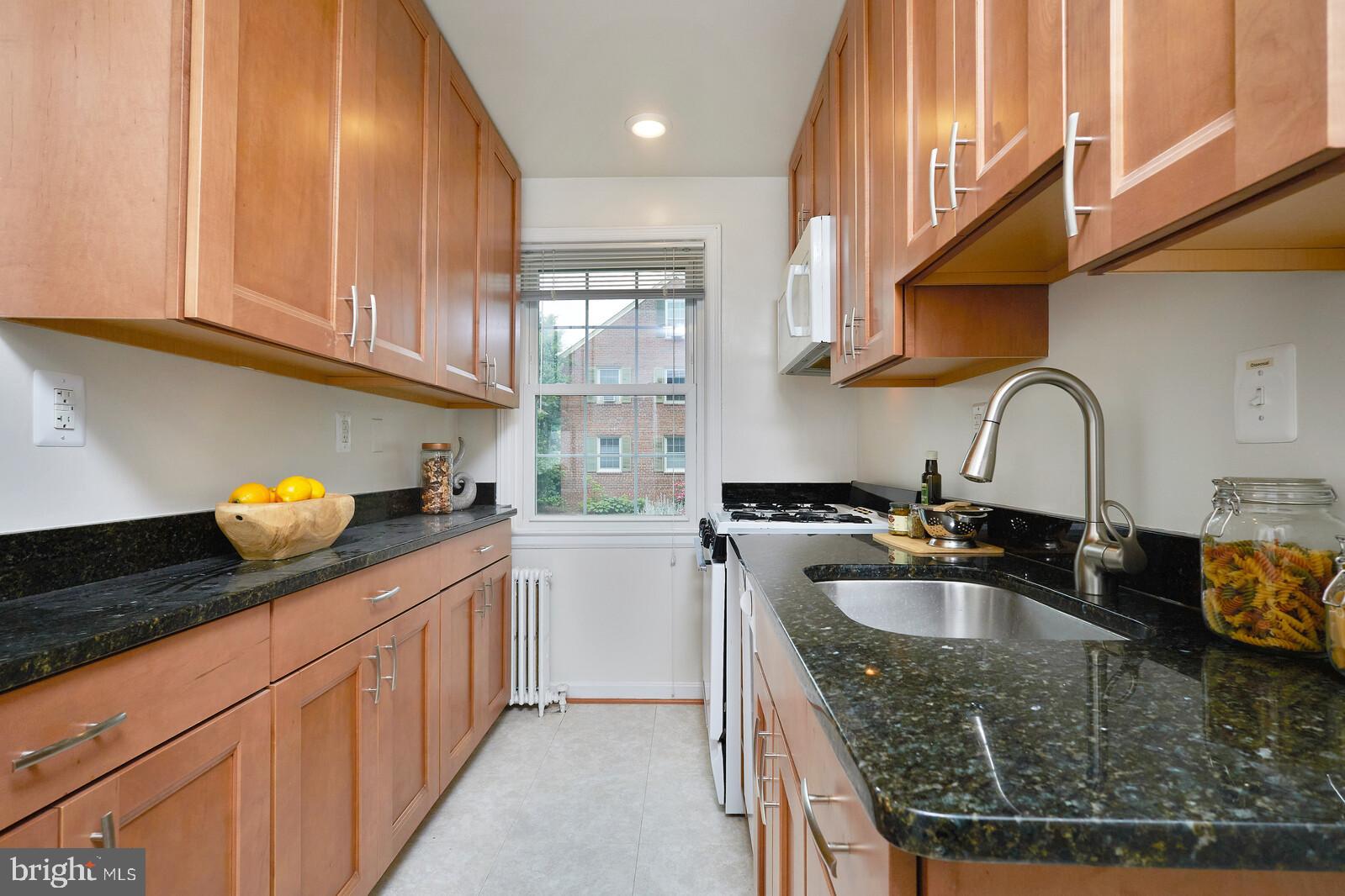 ROCK CREEK WOODS APARTMENTS - Residential Lease