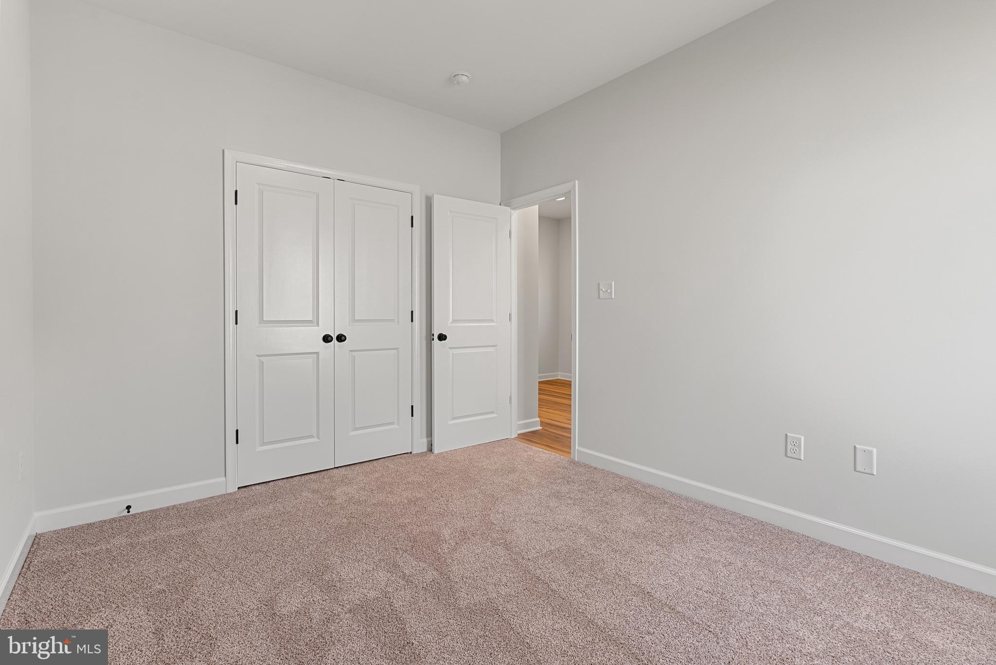 MIDDLE CREEK VISTAS - Residential