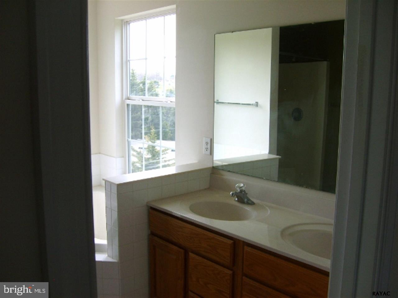 ORCHARD ACRES - Residential