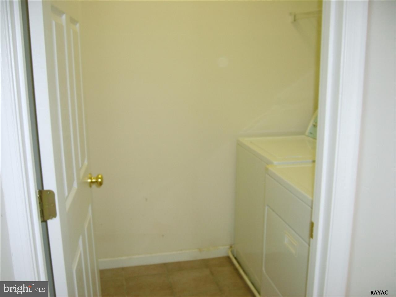 ORCHARD ACRES - Residential