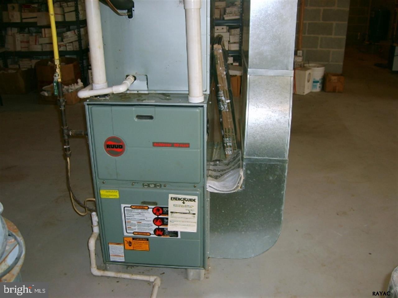 ORCHARD ACRES - Residential