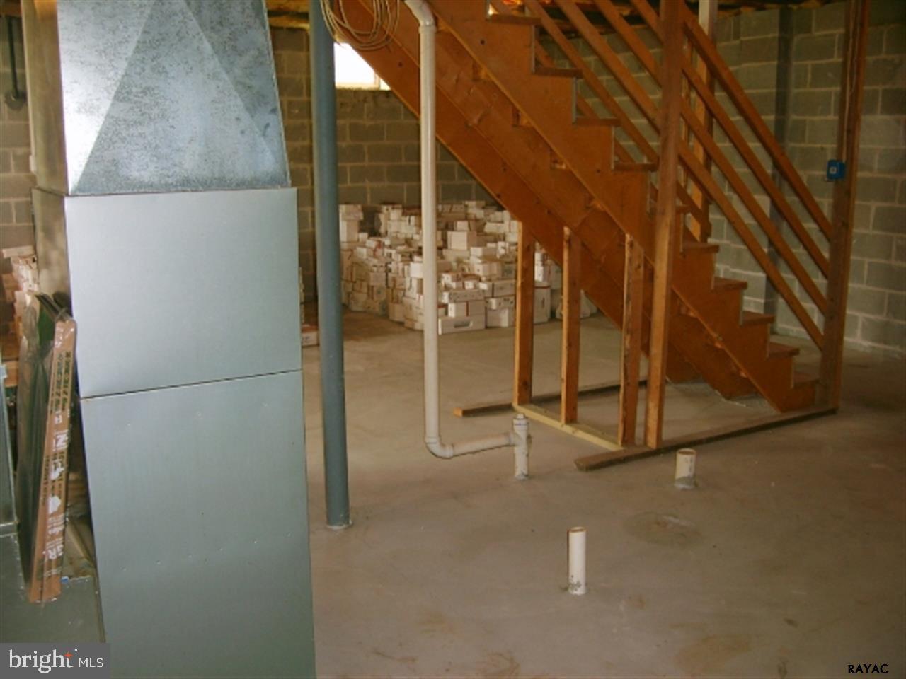 ORCHARD ACRES - Residential