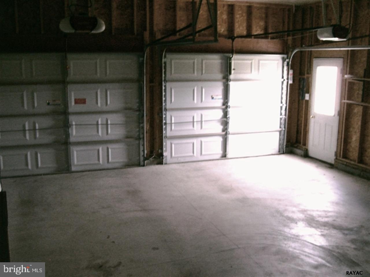 ORCHARD ACRES - Residential