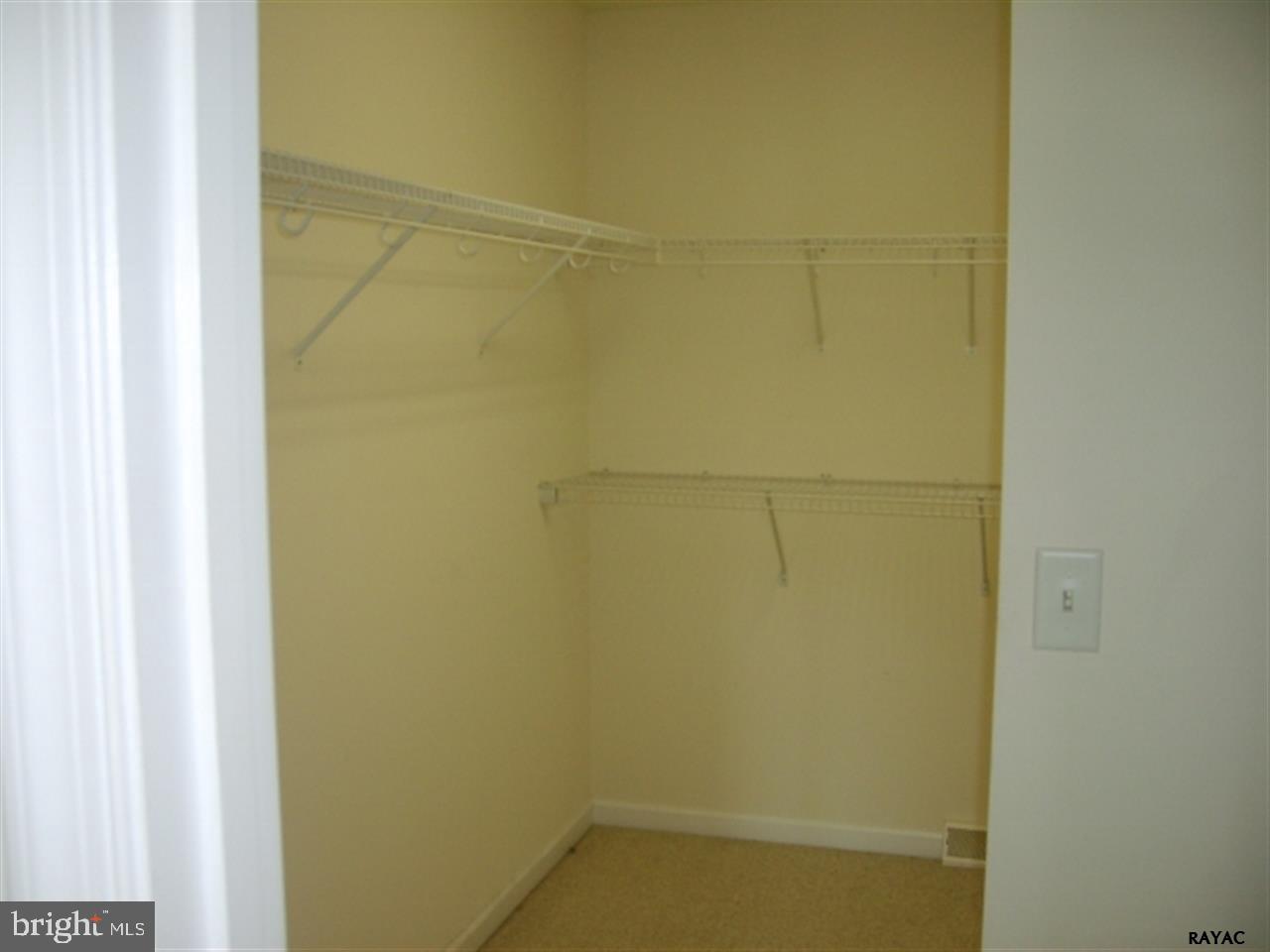 ORCHARD ACRES - Residential