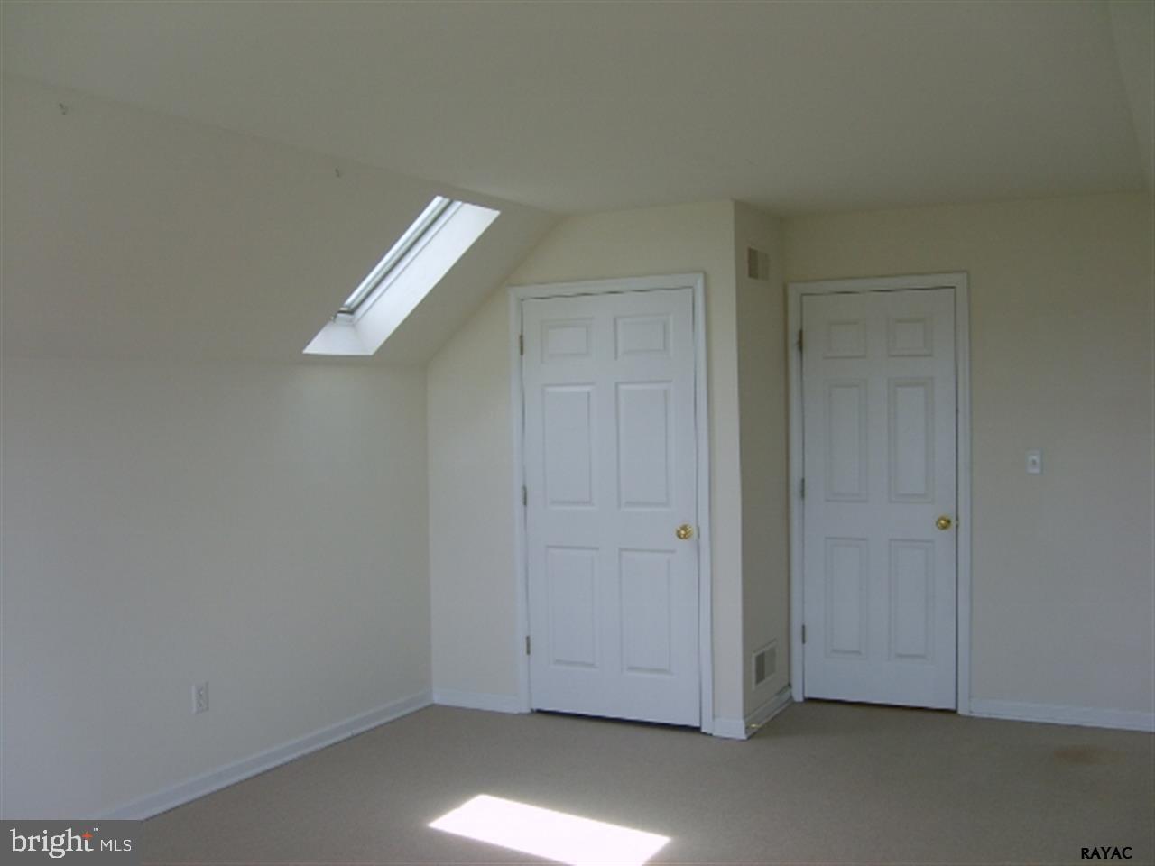 ORCHARD ACRES - Residential