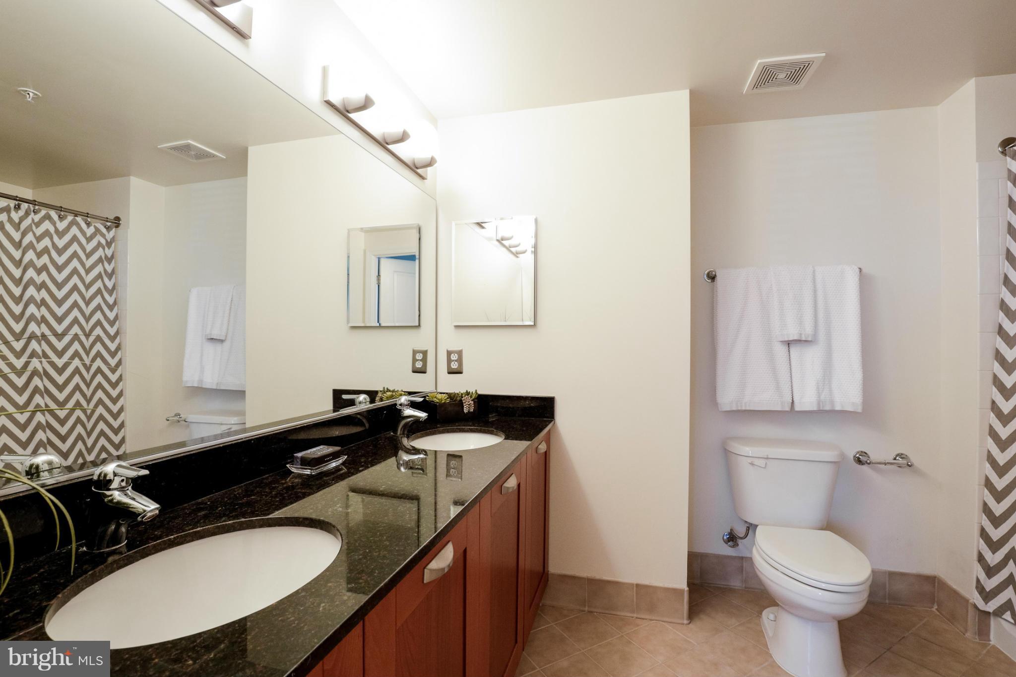 MIDTOWN ALEXANDRIA STATION CONDOMINIUM - Residential