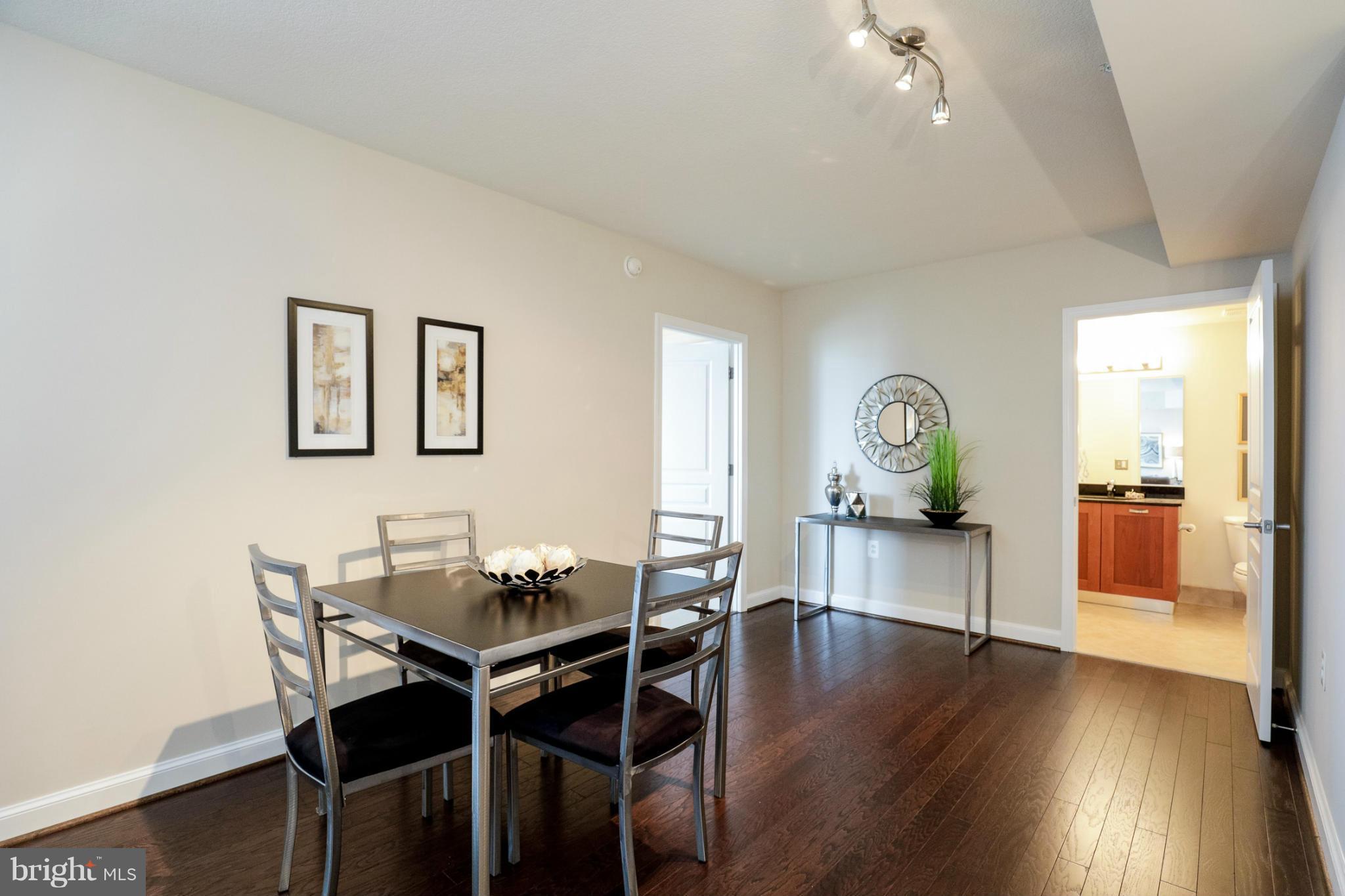 MIDTOWN ALEXANDRIA STATION CONDOMINIUM - Residential