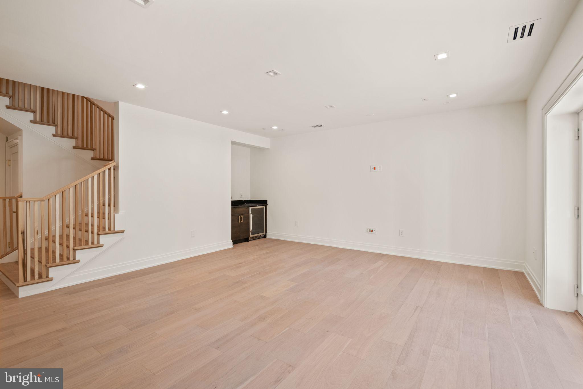KENT - Residential