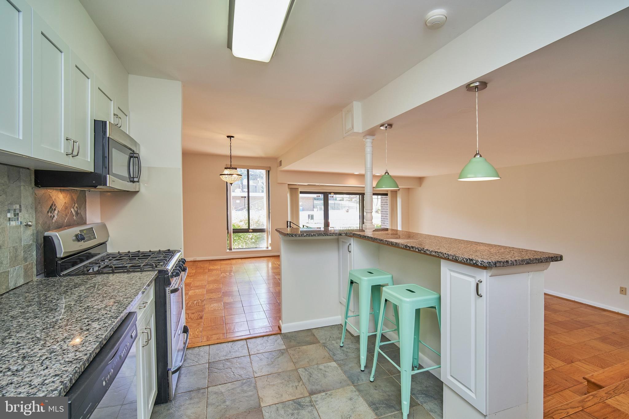 AMERICANA FINMARK - Residential