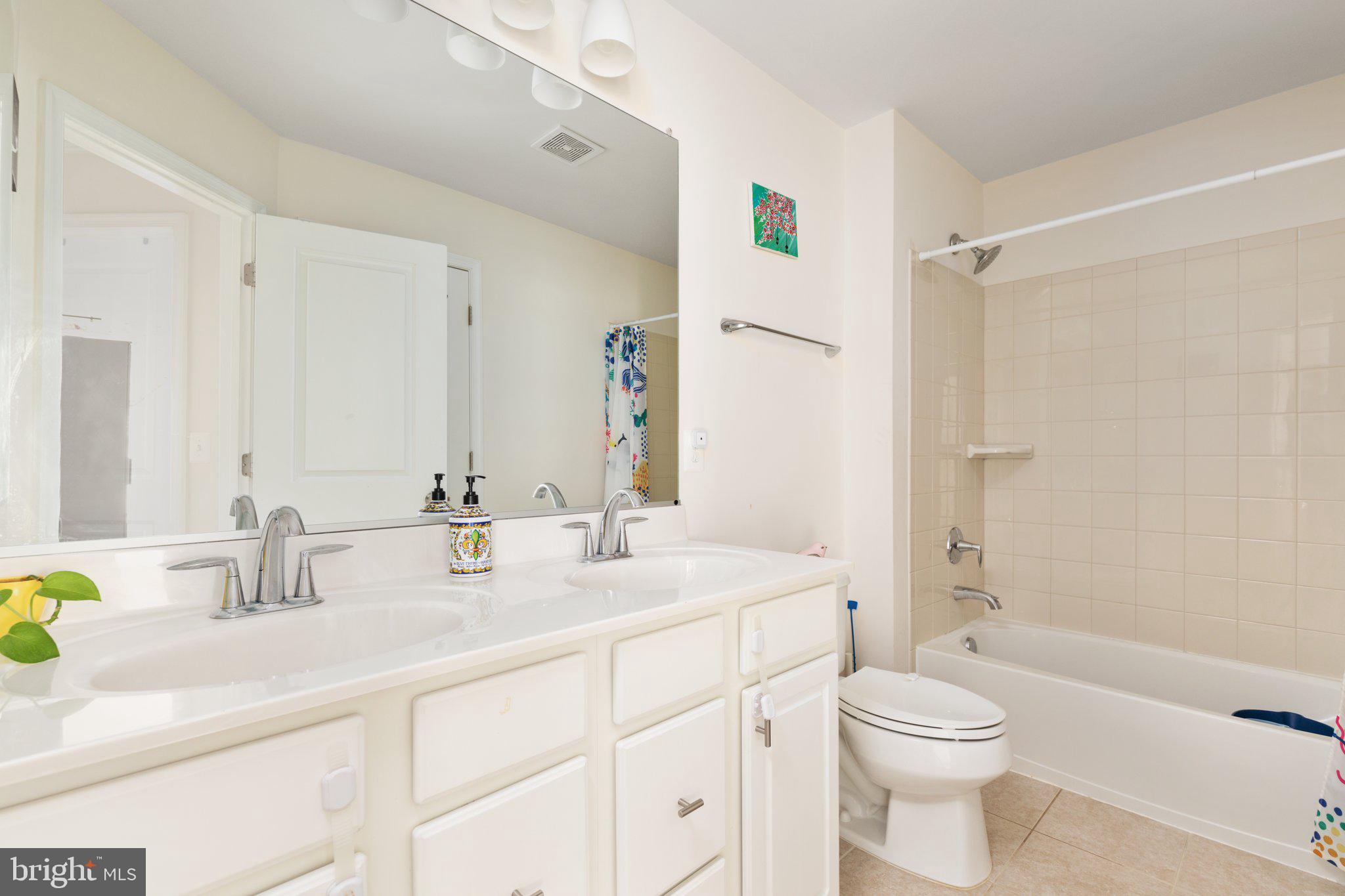 EASTVIEW - Residential