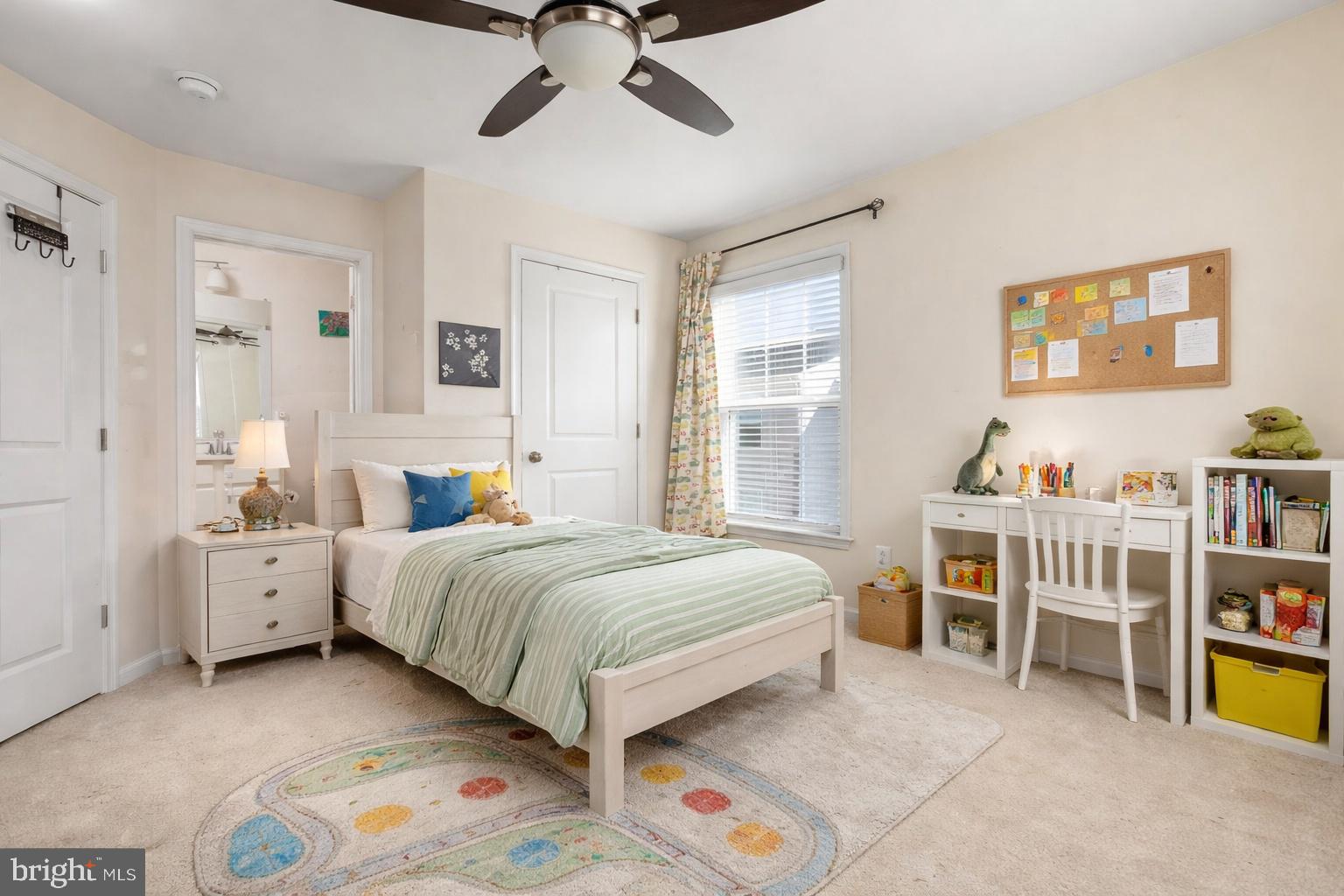 EASTVIEW - Residential