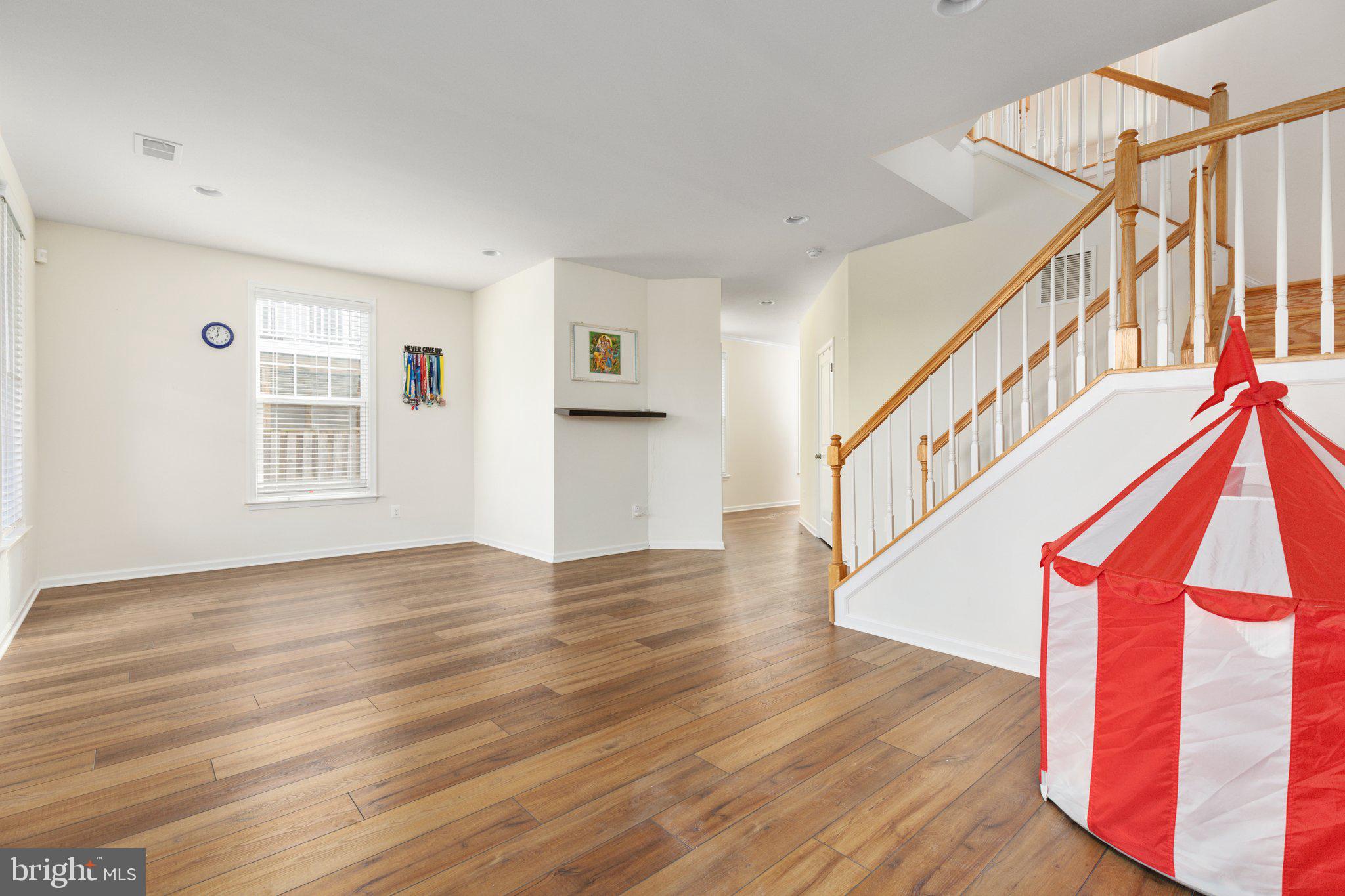 EASTVIEW - Residential