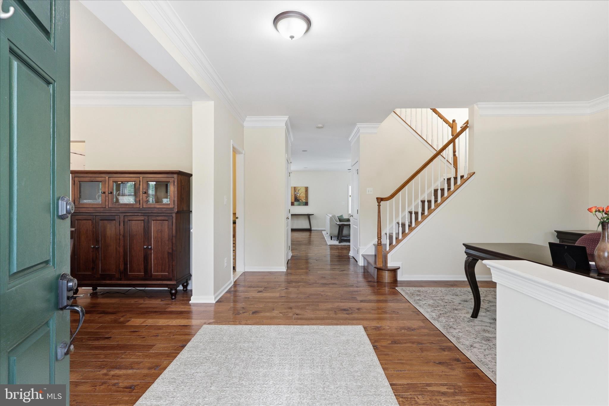 SOUTH RIDING - Residential