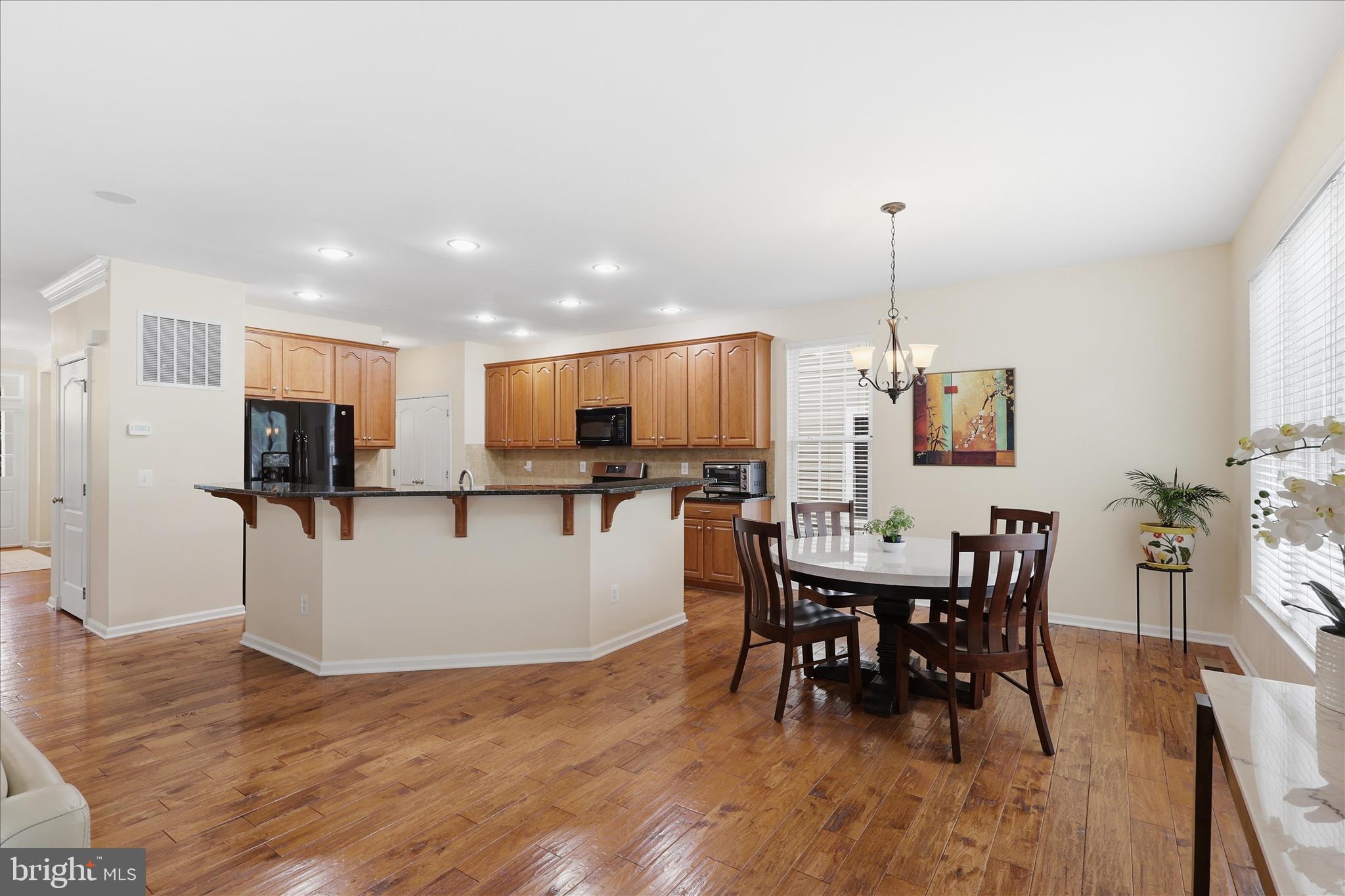 SOUTH RIDING - Residential