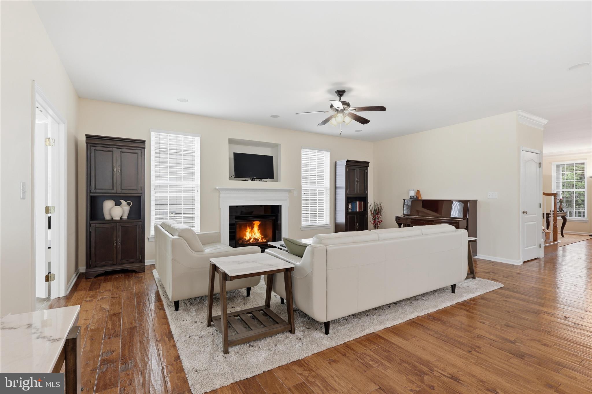 SOUTH RIDING - Residential