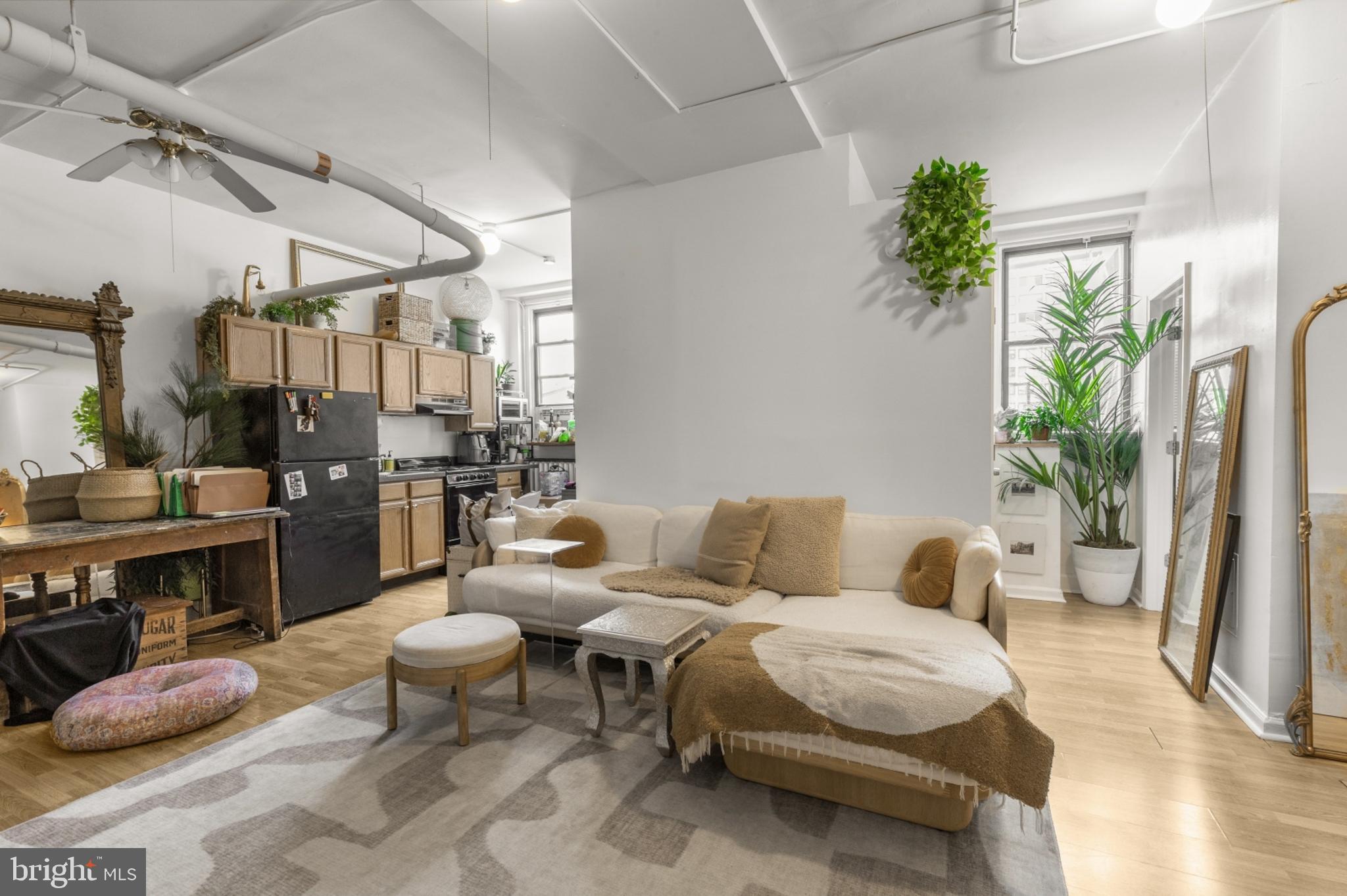 AVENUE OF THE ARTS - Residential Lease