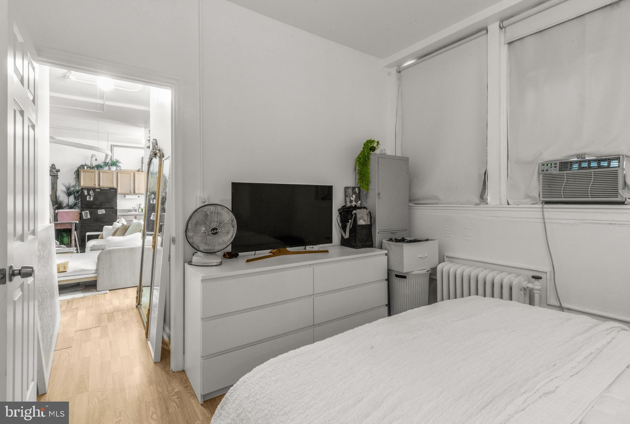 AVENUE OF THE ARTS - Residential Lease