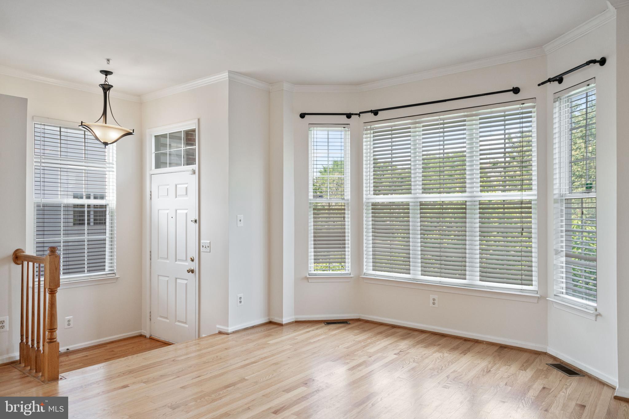 MCNAIR FARMS LANDBAY 5 - Residential Lease