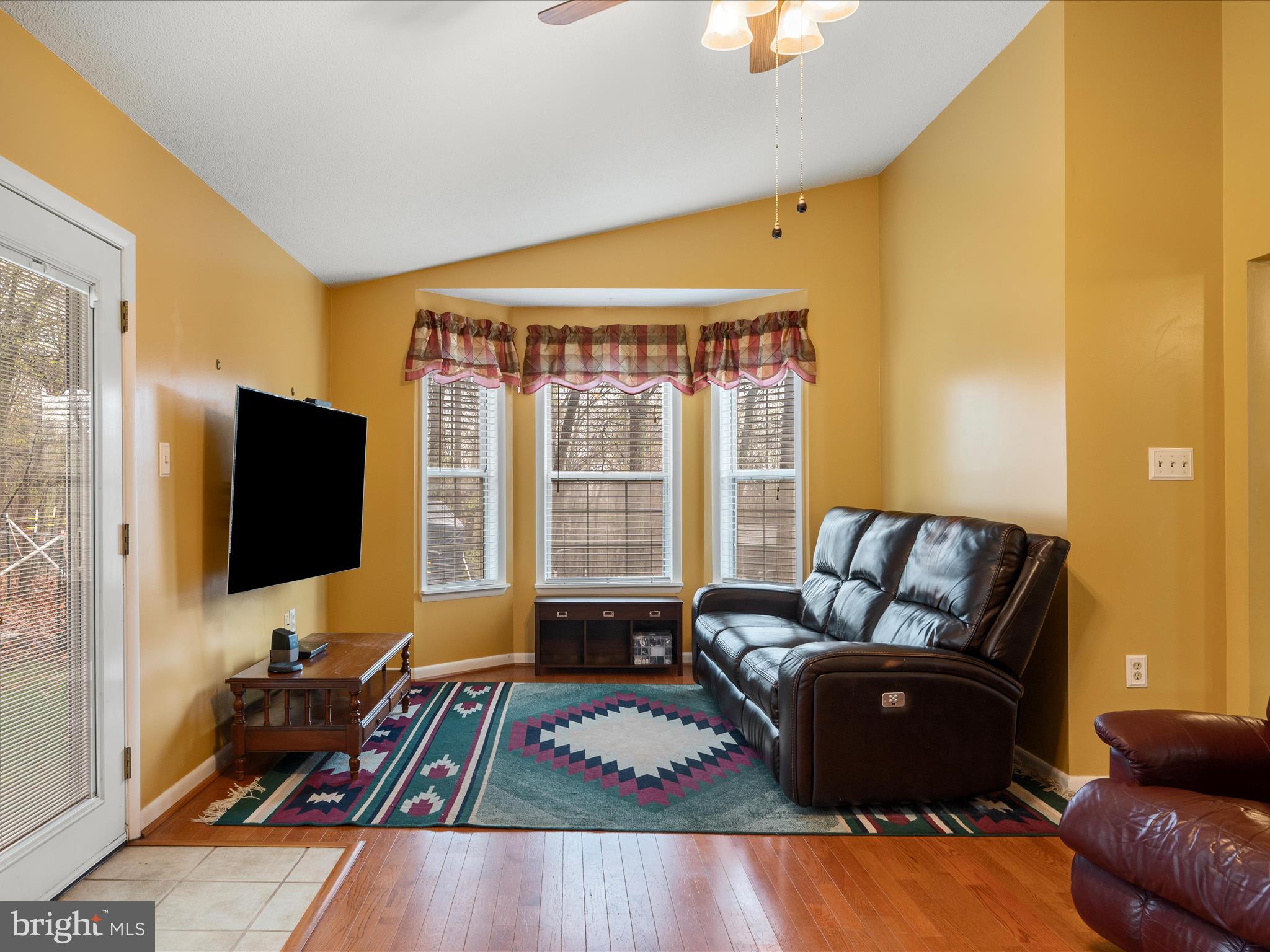 SHANNONDALE - Residential