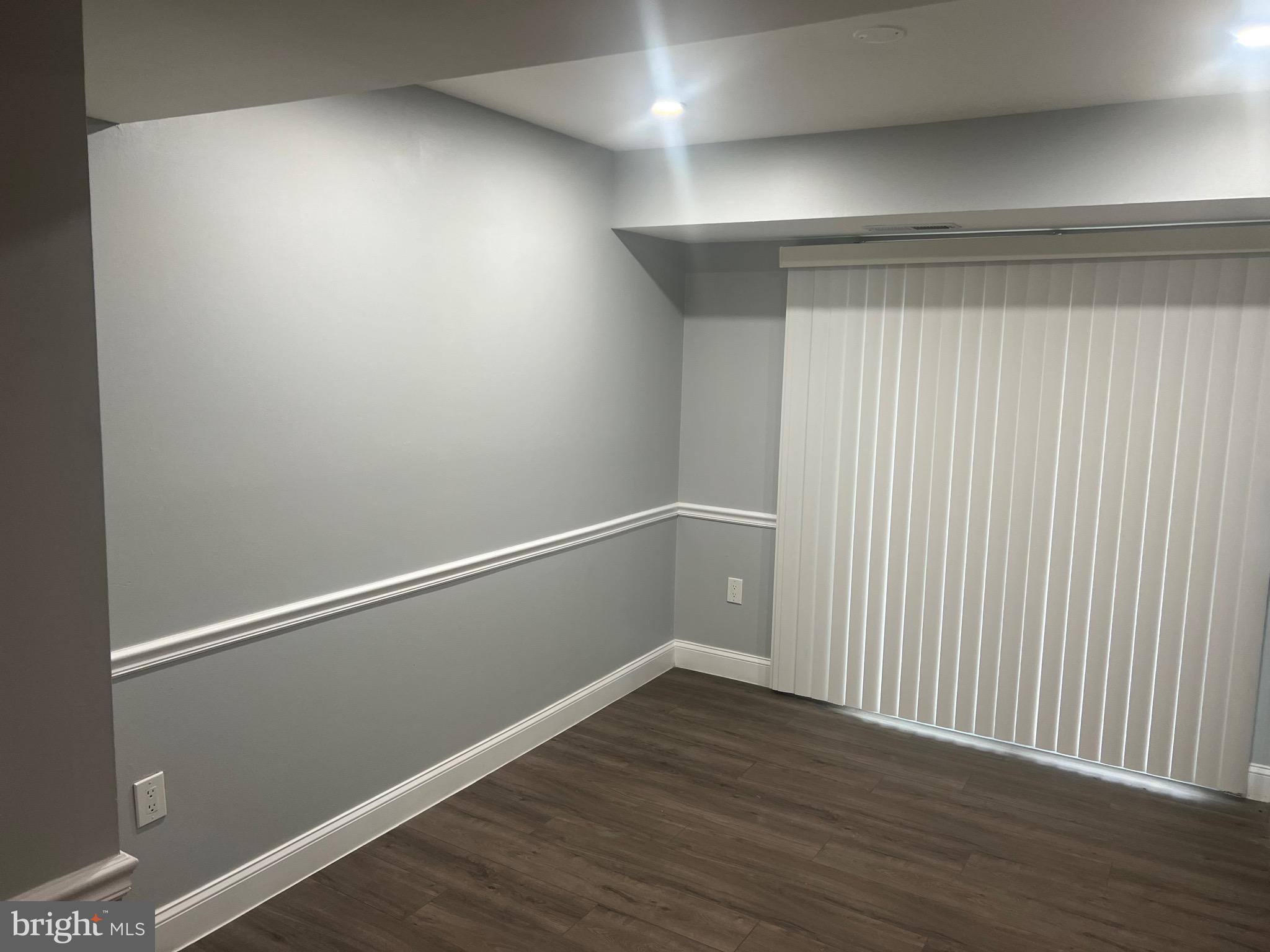 HUNTINGTON NEIGHBORHOOD - Residential Lease