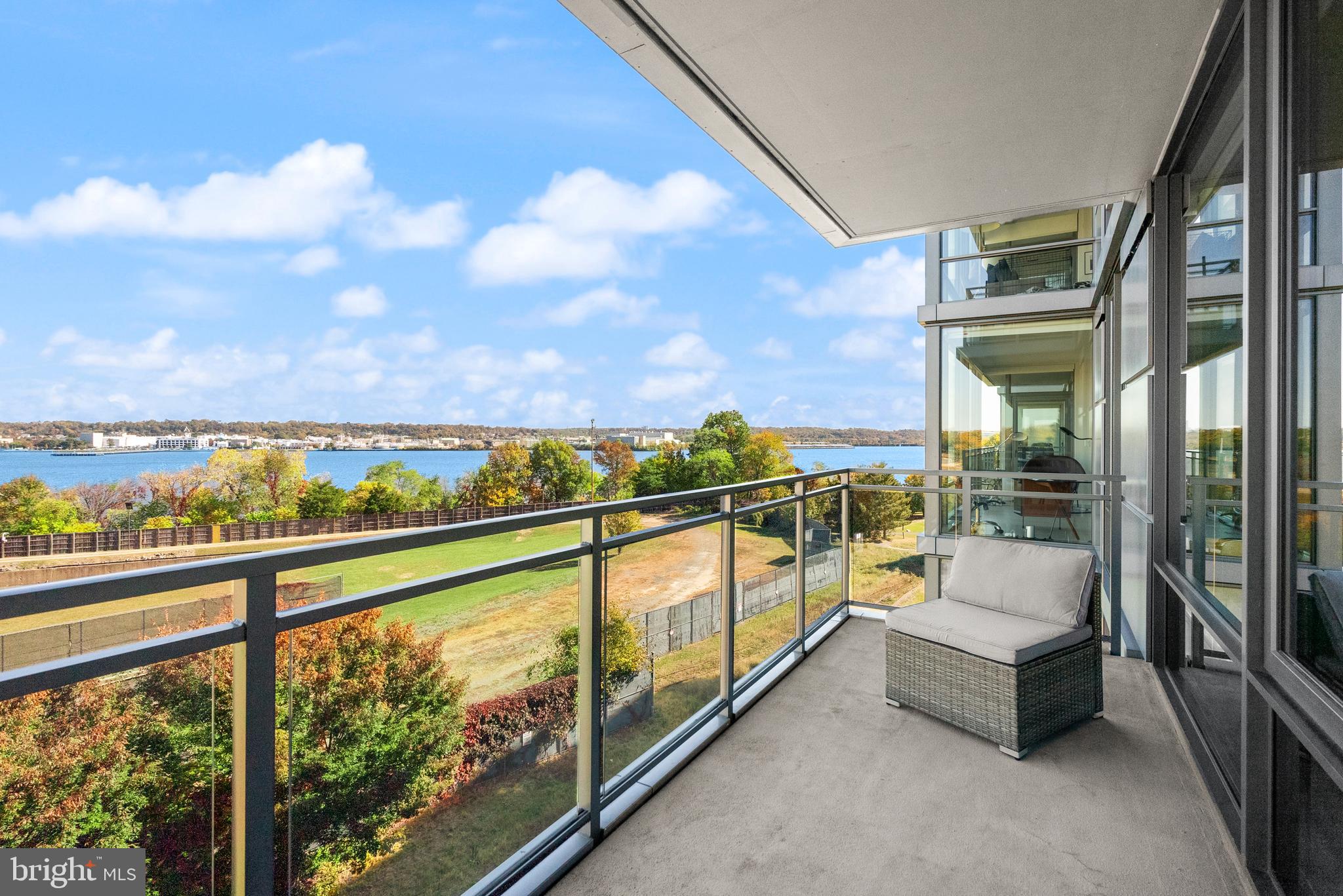 OLD TOWN ALEXANDRIA - Residential