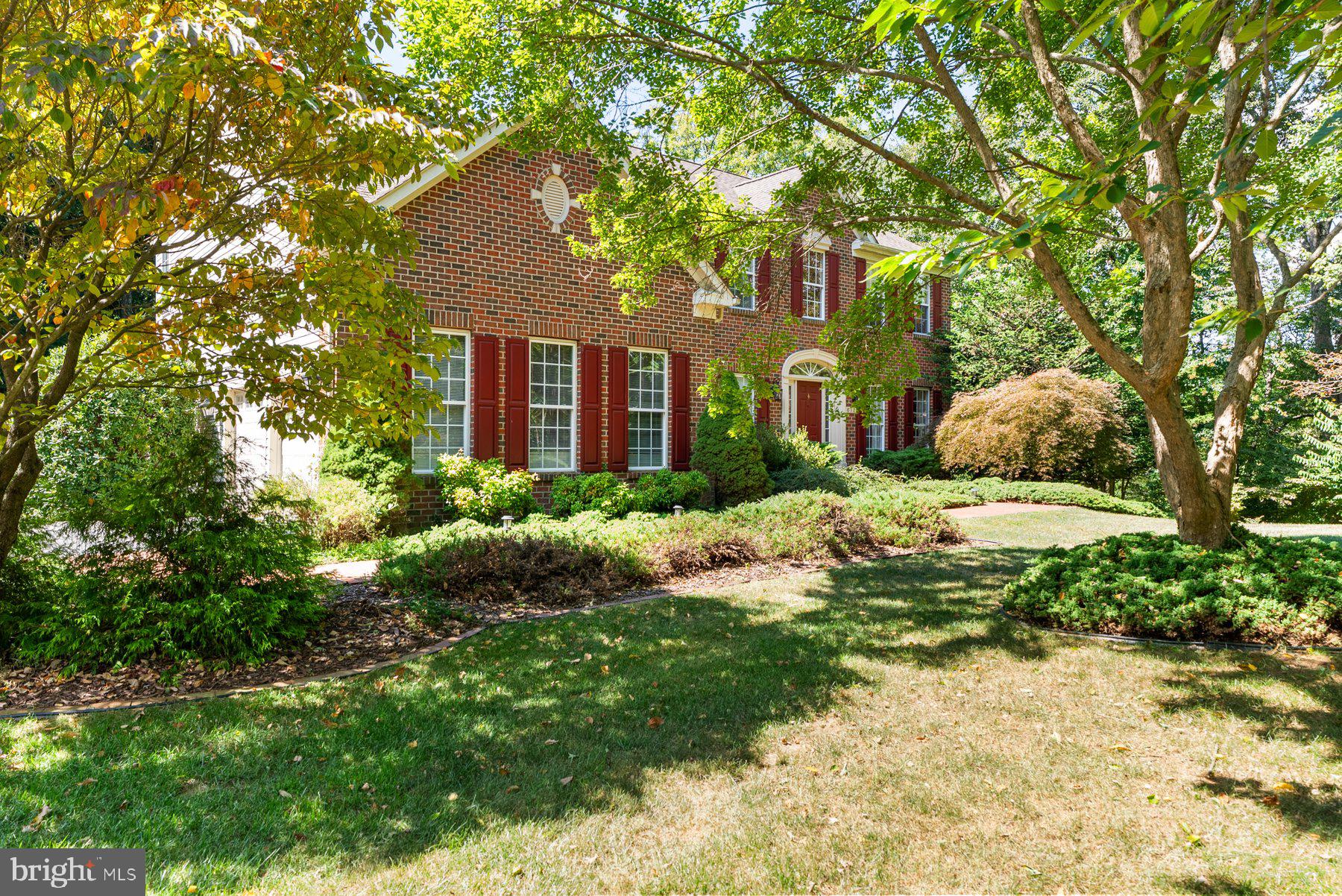 SUMNERS HOLLOW - Residential