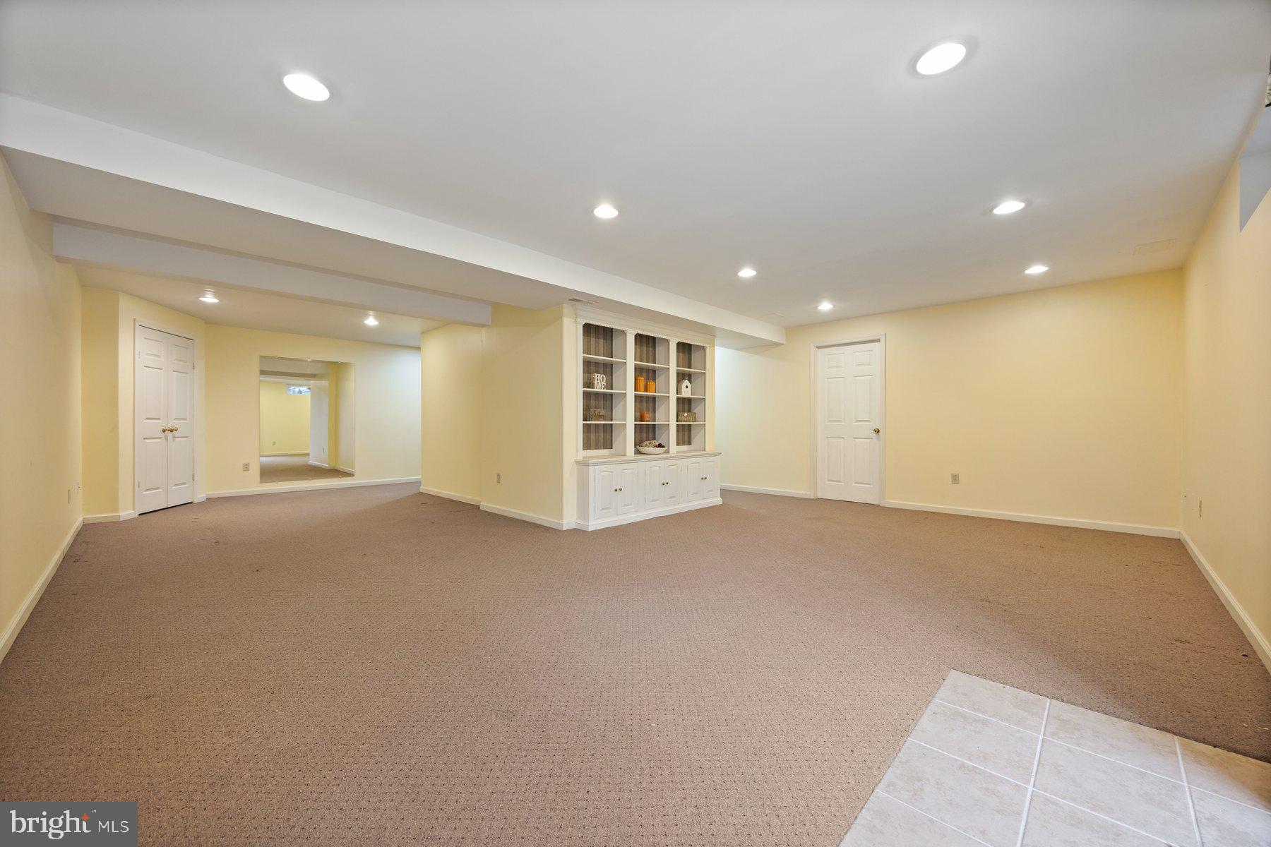 SUMNERS HOLLOW - Residential