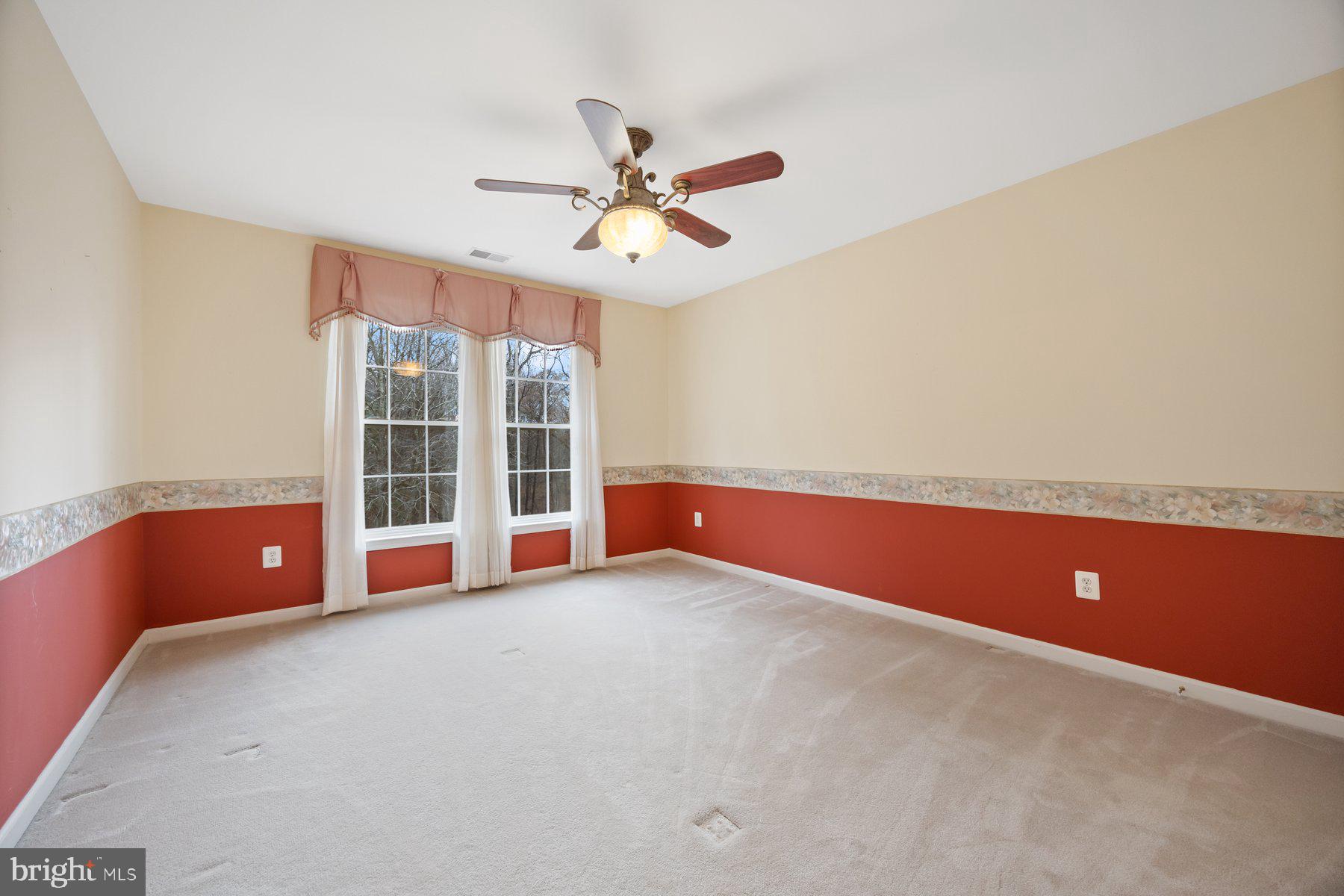 SUMNERS HOLLOW - Residential