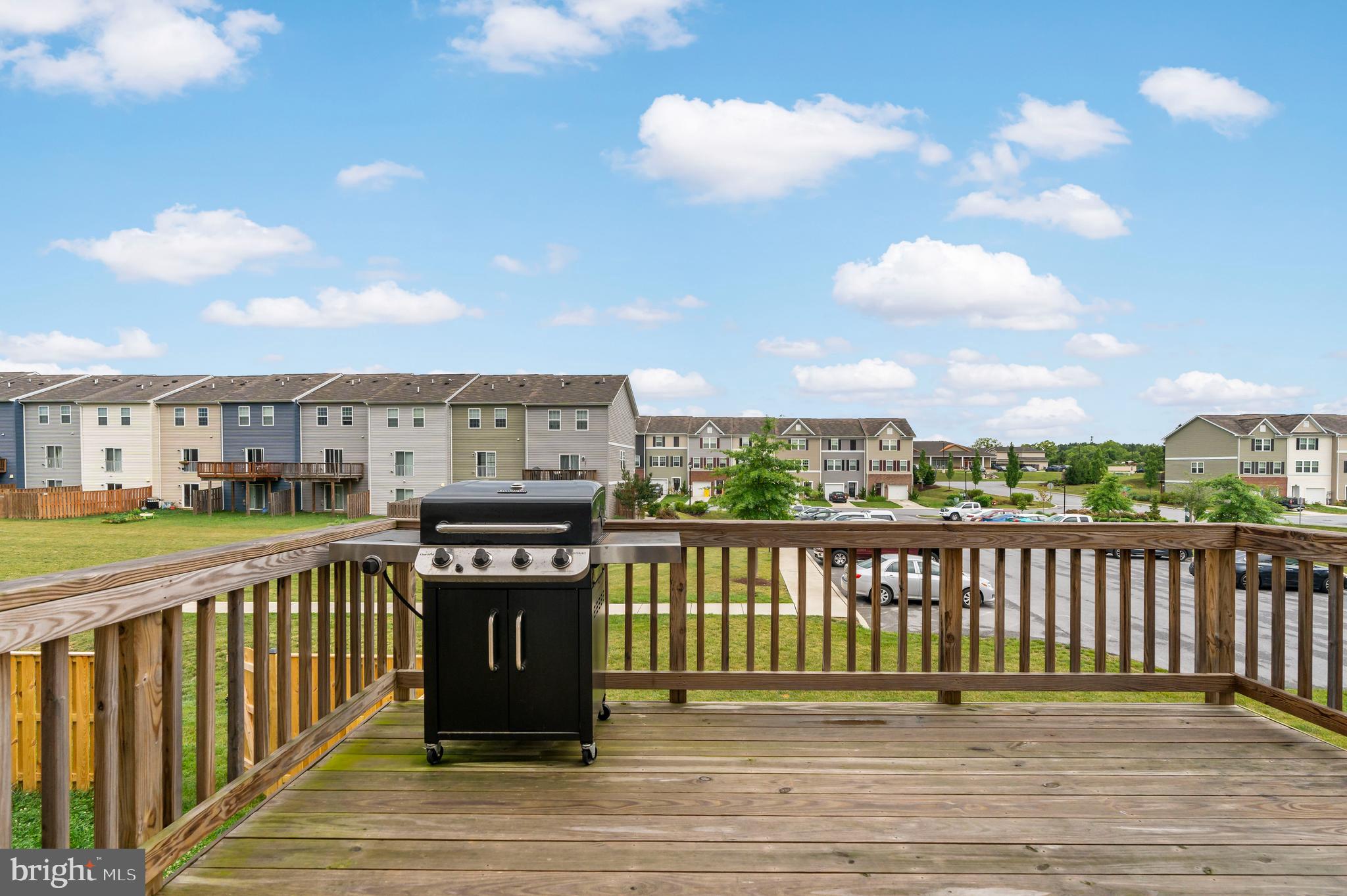 BERKELEY RIDGE - Residential