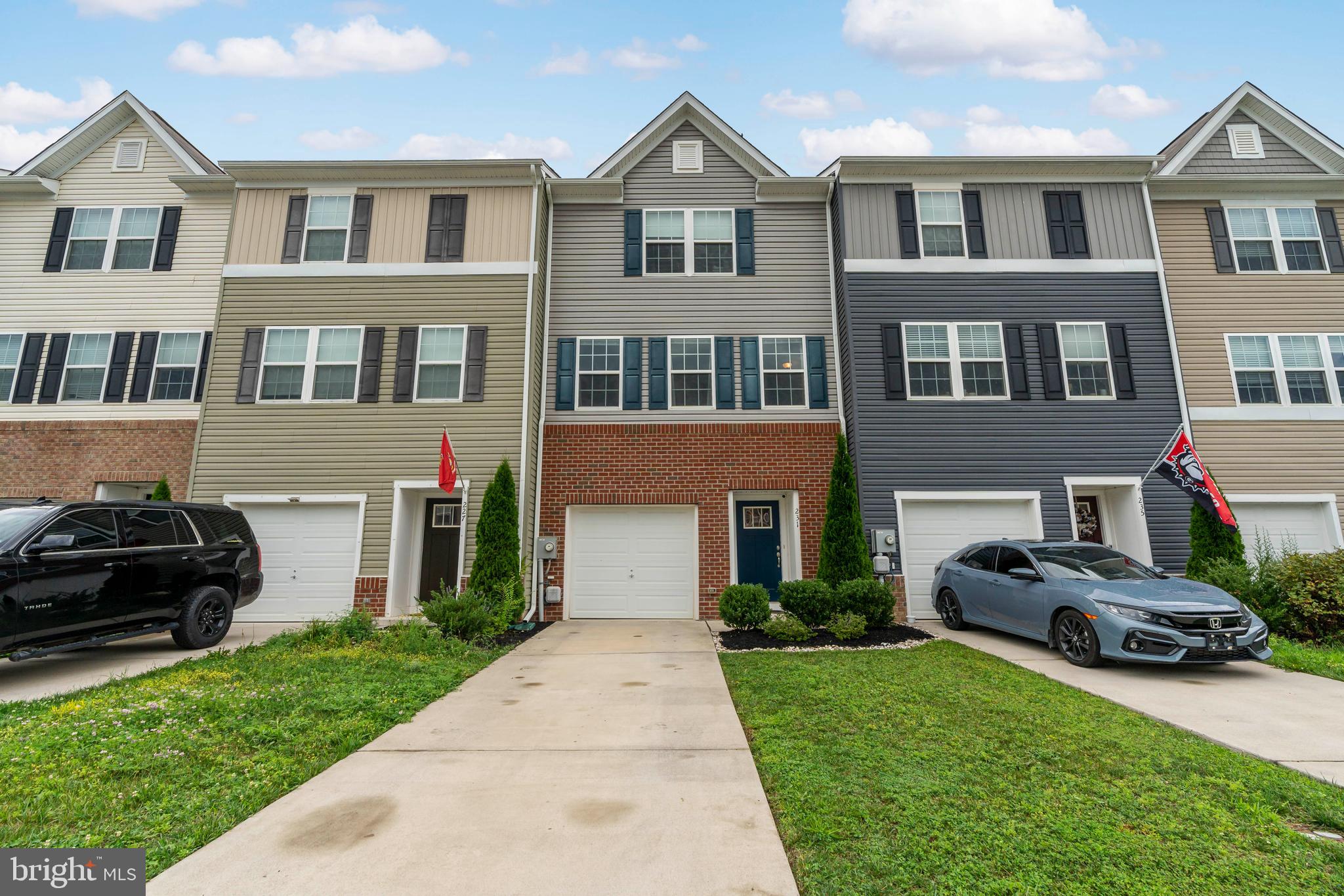 BERKELEY RIDGE - Residential