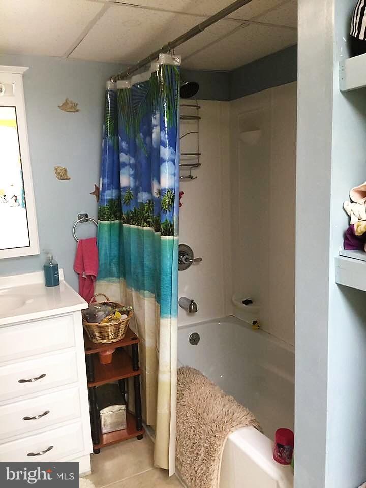 COLONY HEIGHTS - Residential