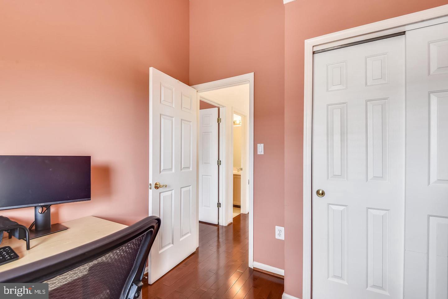 MCNAIR FARMS - Residential Lease