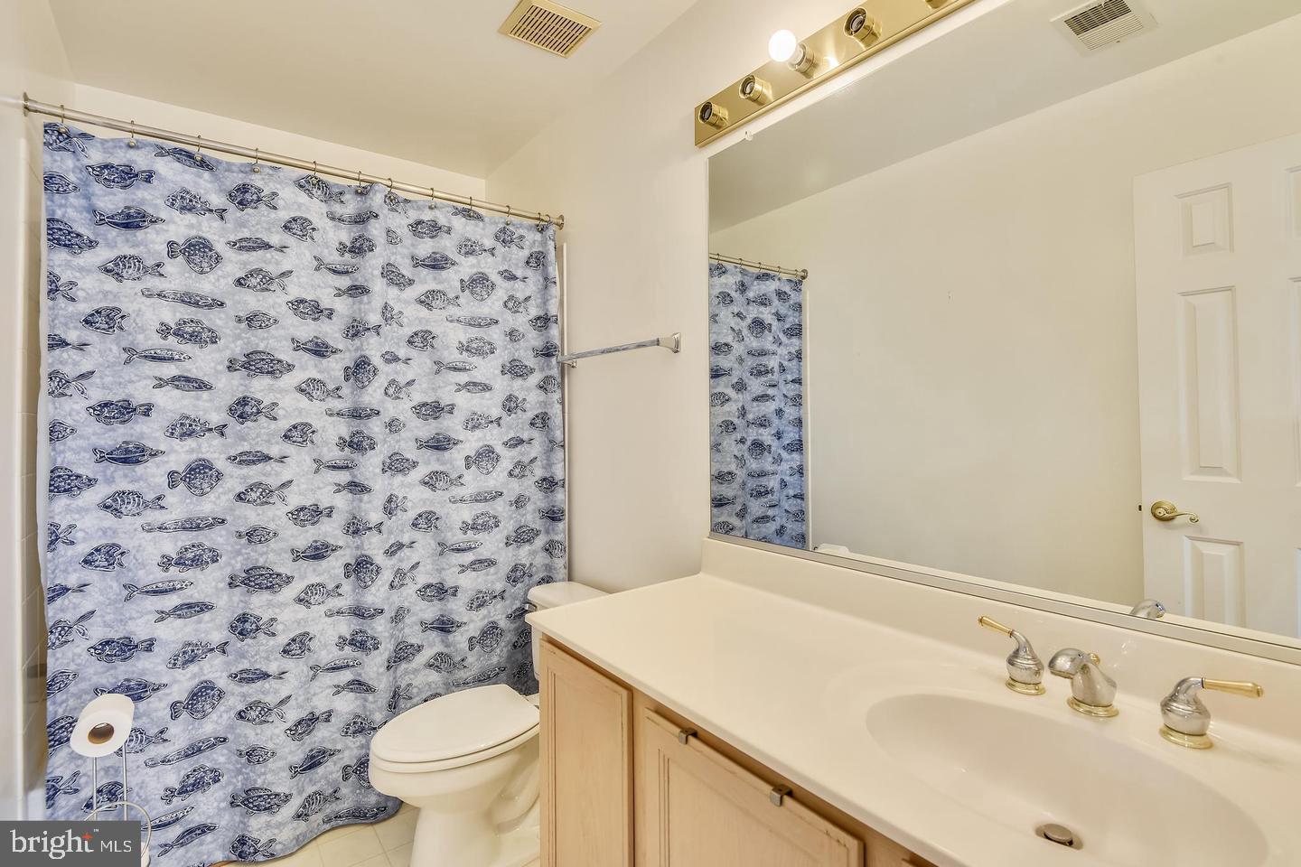 MCNAIR FARMS - Residential Lease