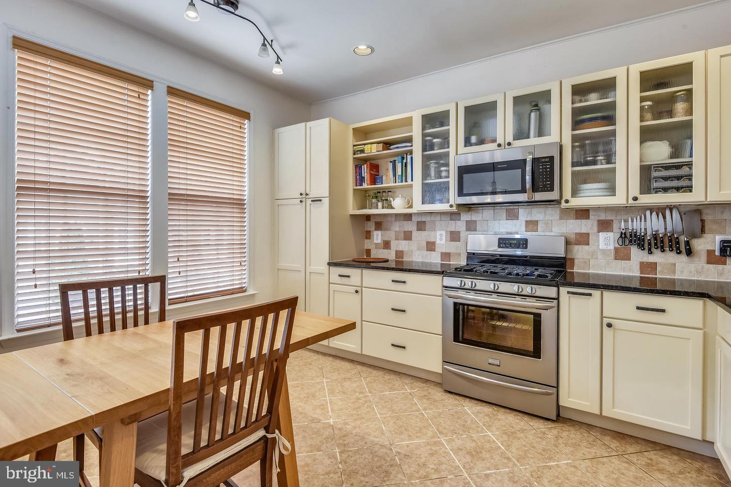 MCNAIR FARMS - Residential Lease