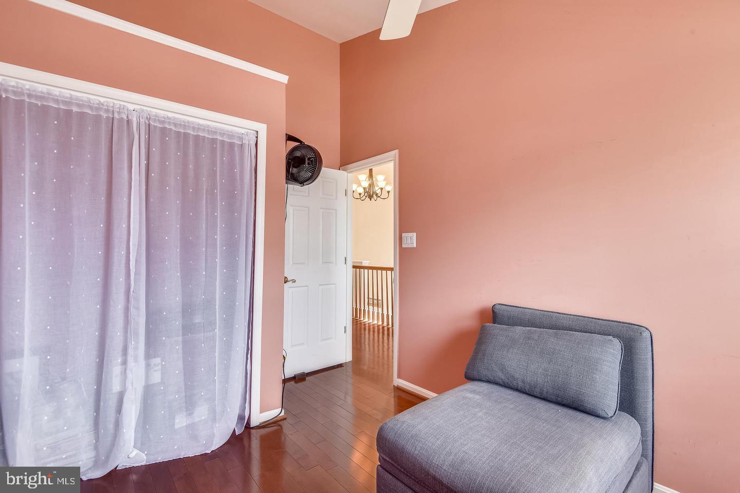 MCNAIR FARMS - Residential Lease