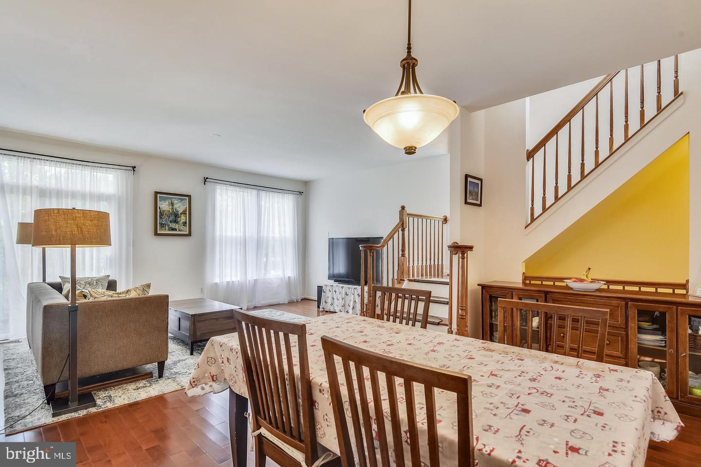 MCNAIR FARMS - Residential Lease